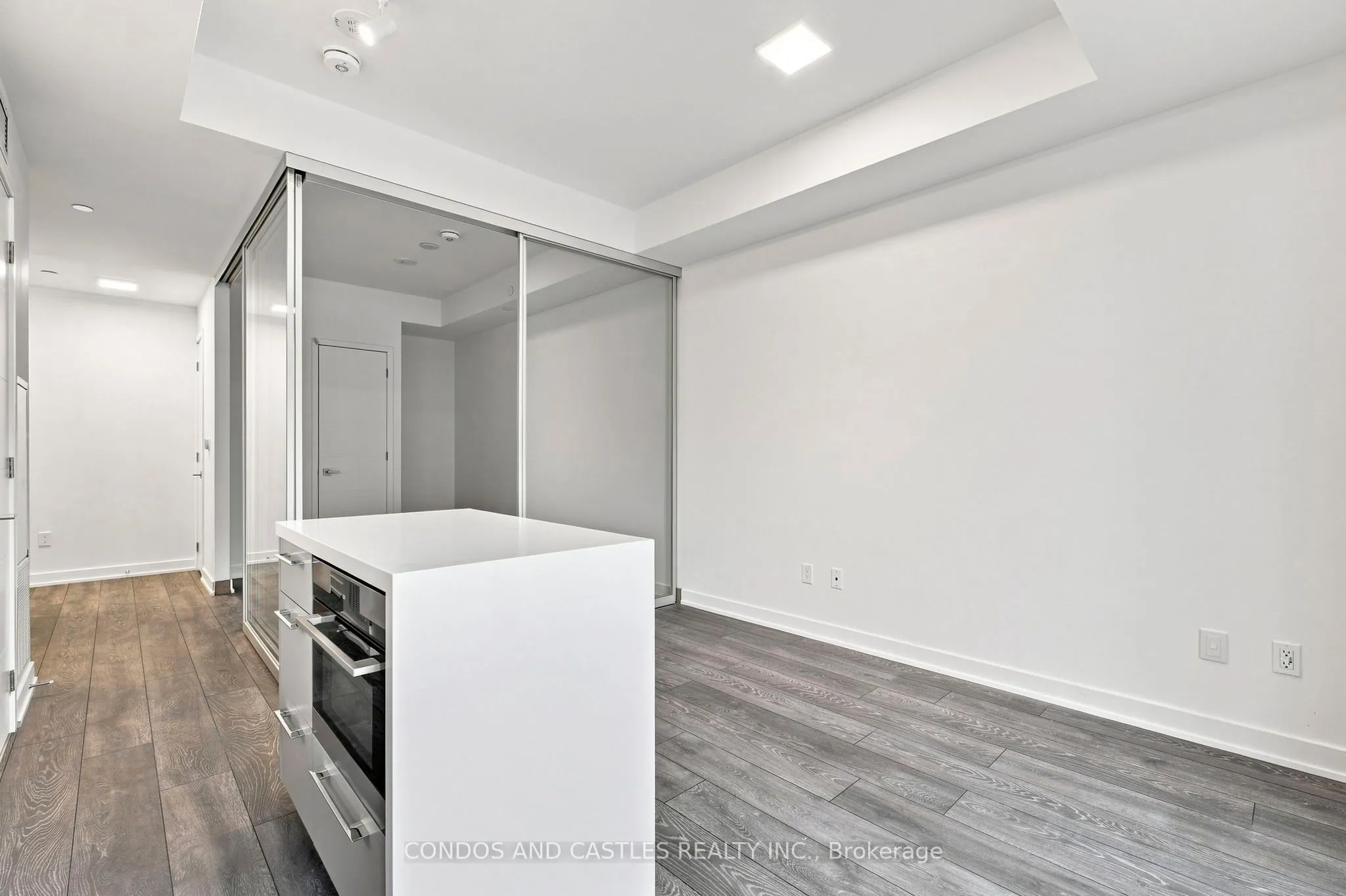 29 Green Trail Court #907
