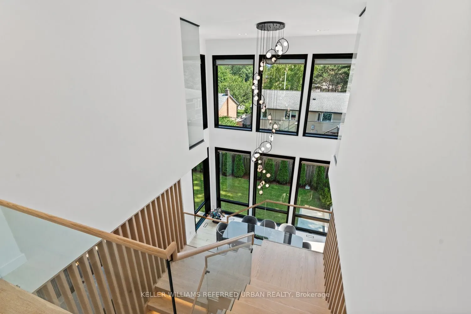27 Berkinshaw Crescent