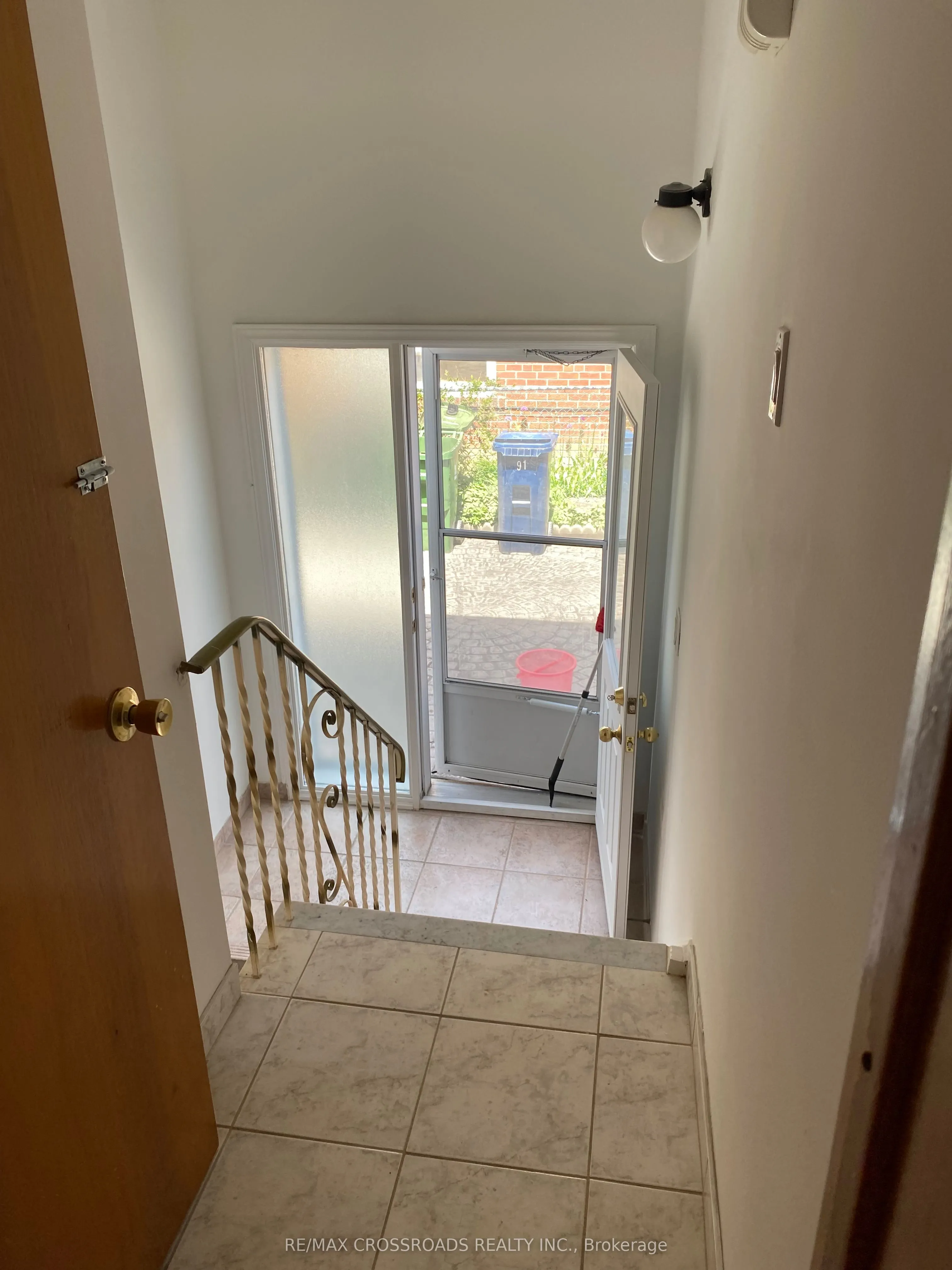 91 Bickerton Crescent