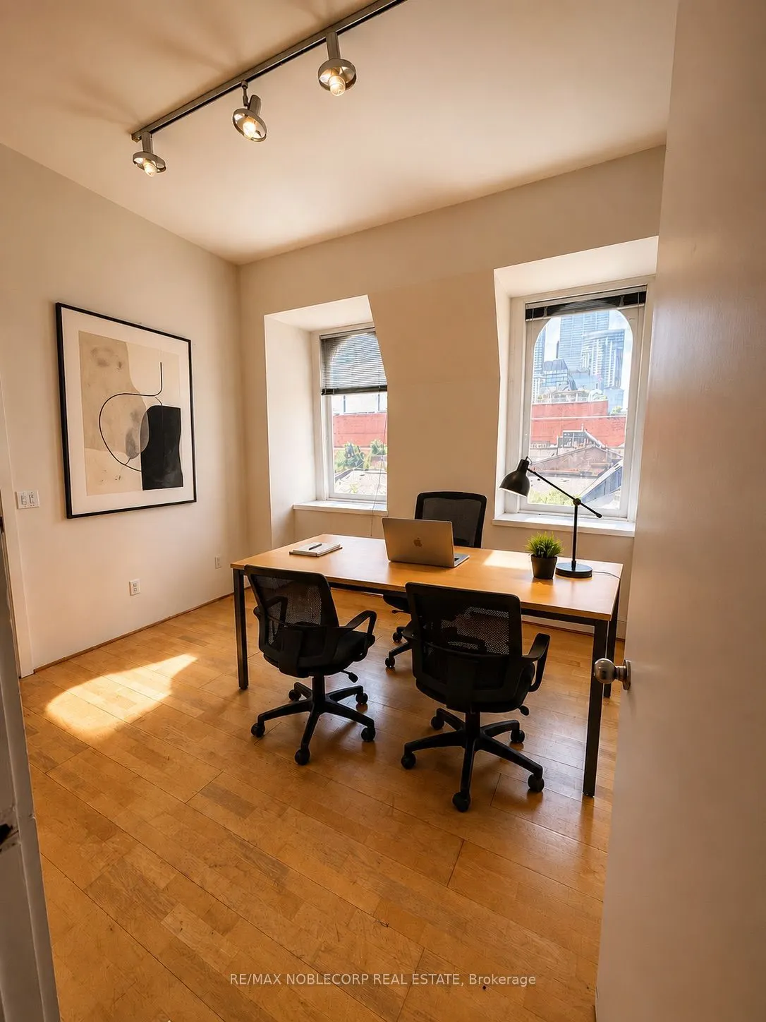 187 King Street E #4th Floor