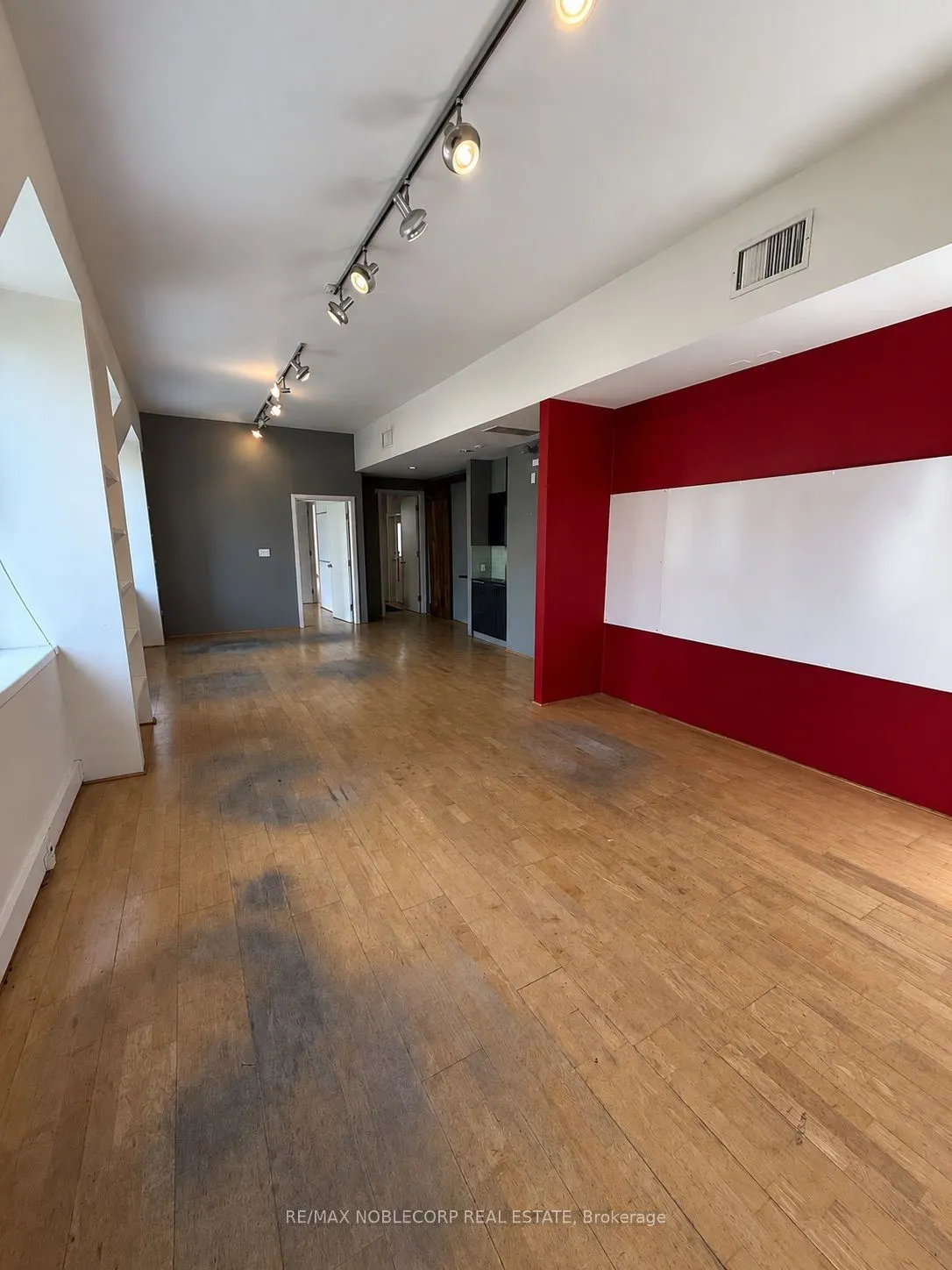 187 King Street E #4th Floor