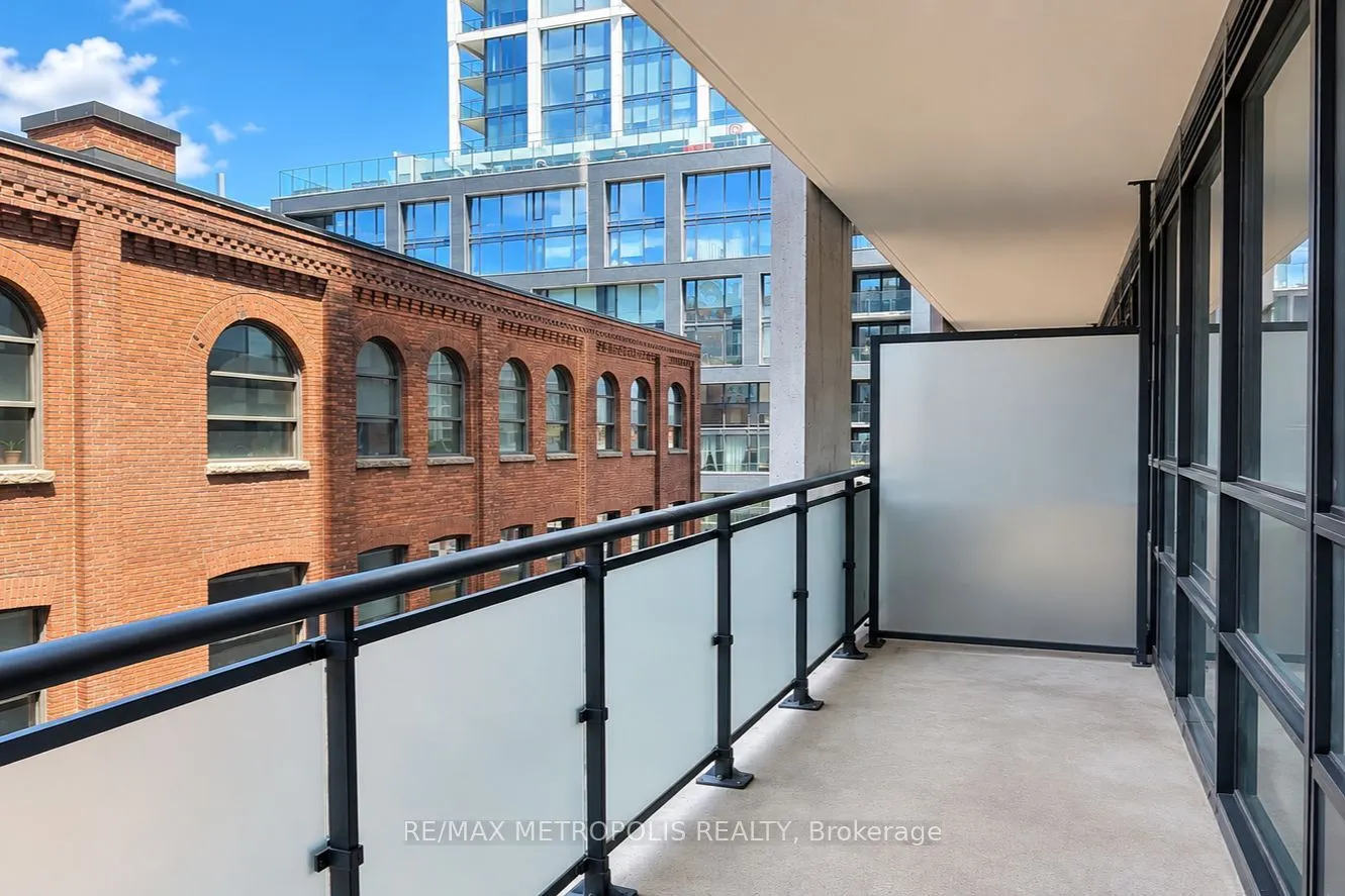 460 Adelaide Street E #520