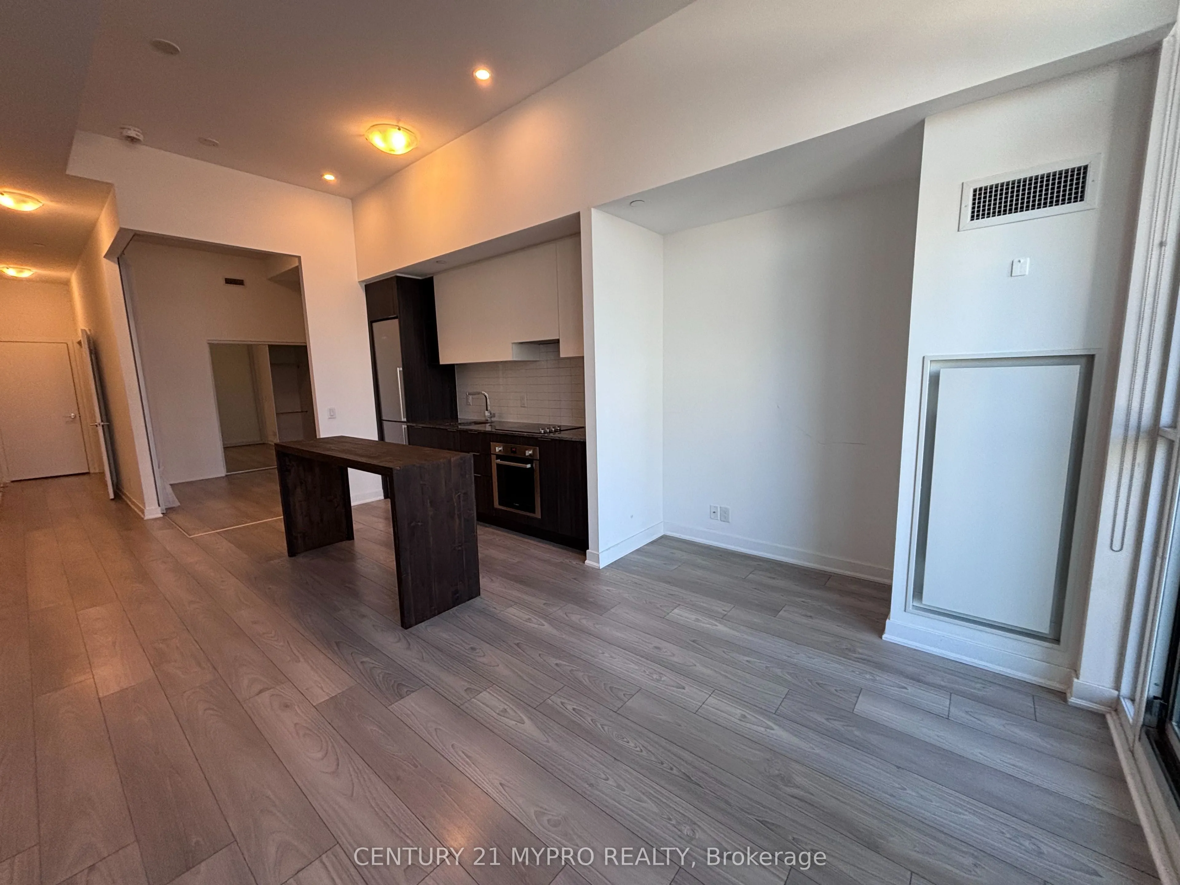 120 Parliament Street #1801