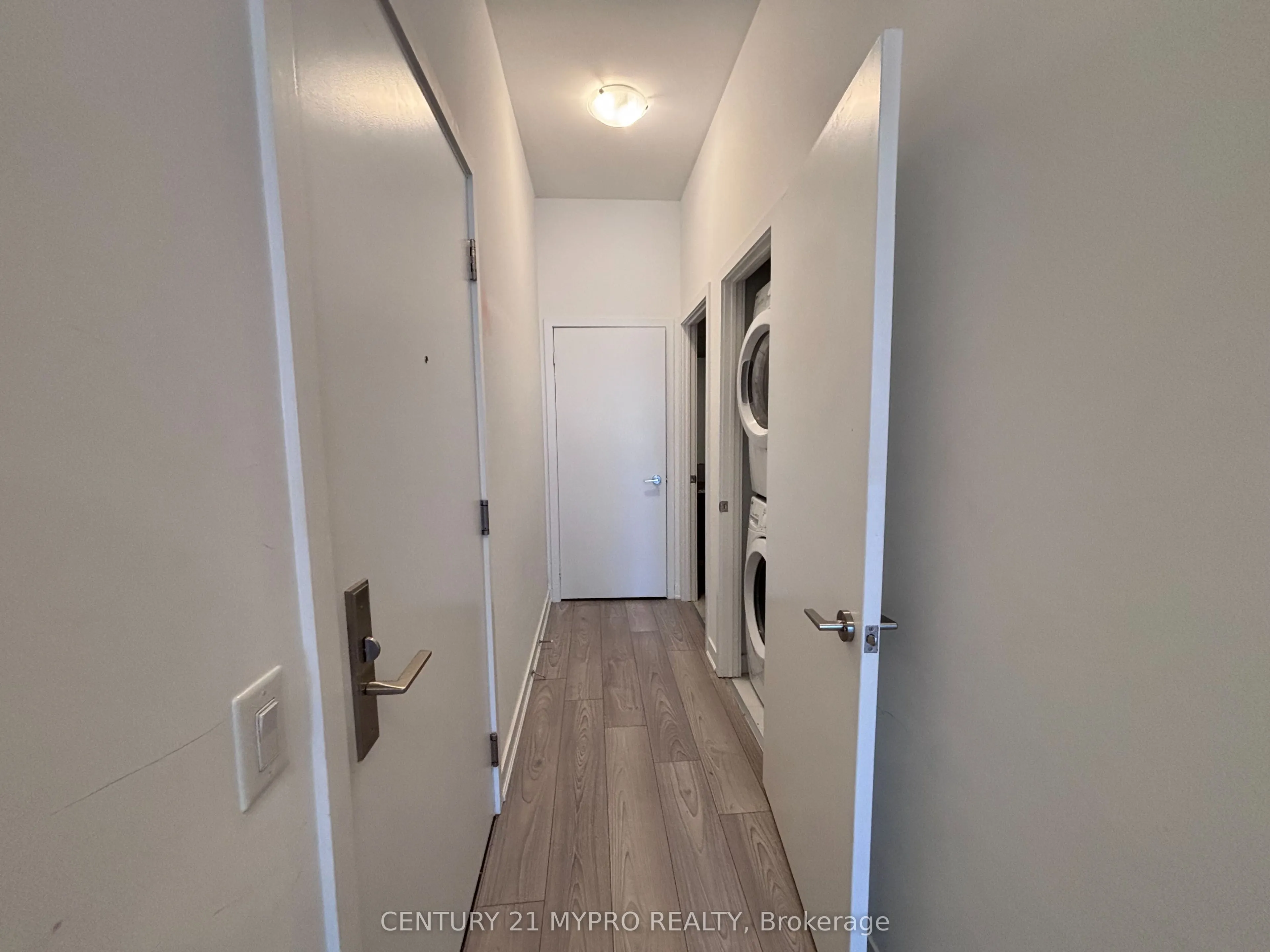 120 Parliament Street #1801