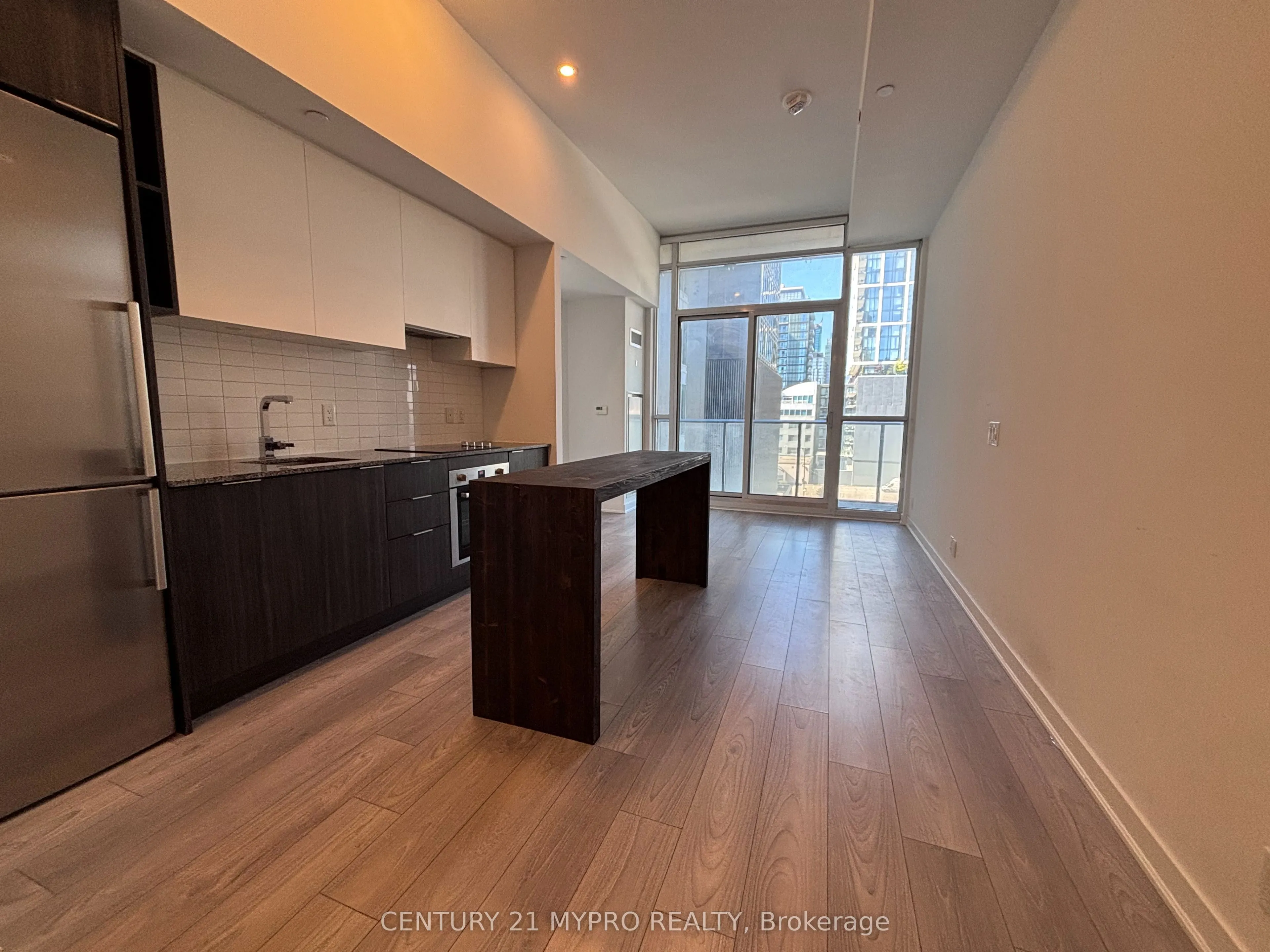 120 Parliament Street #1801