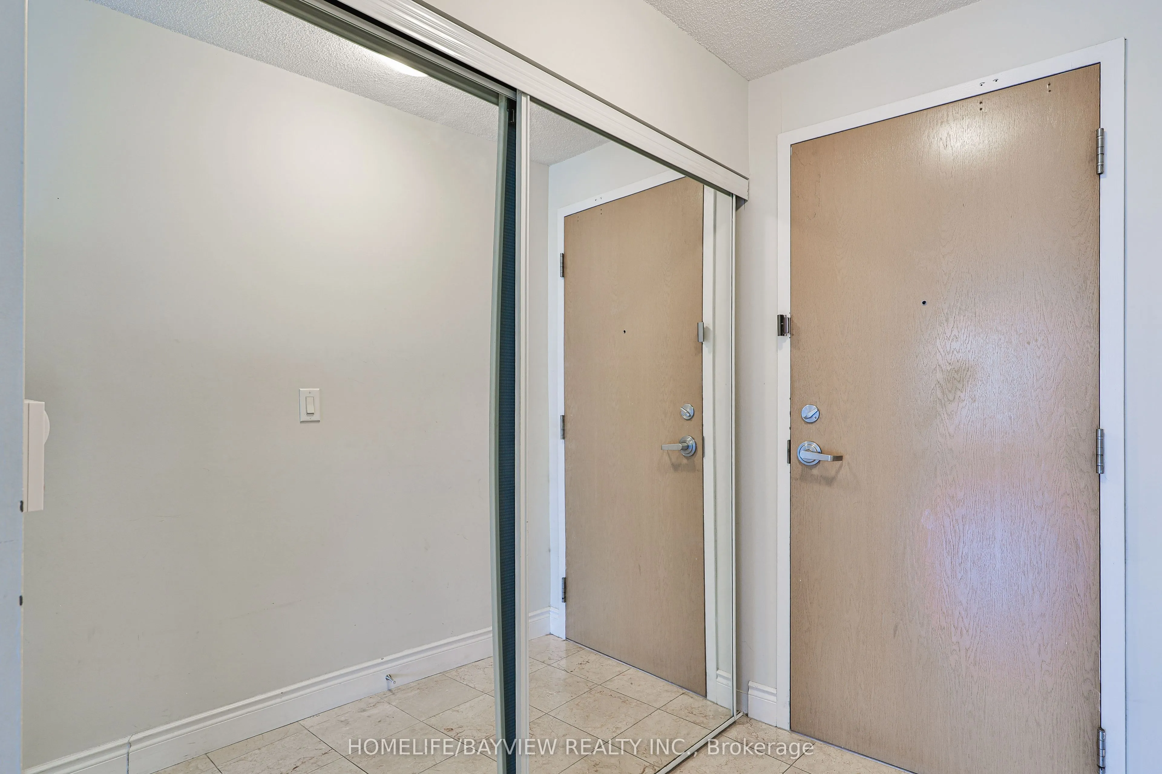 503 Beecroft Road #LPH08