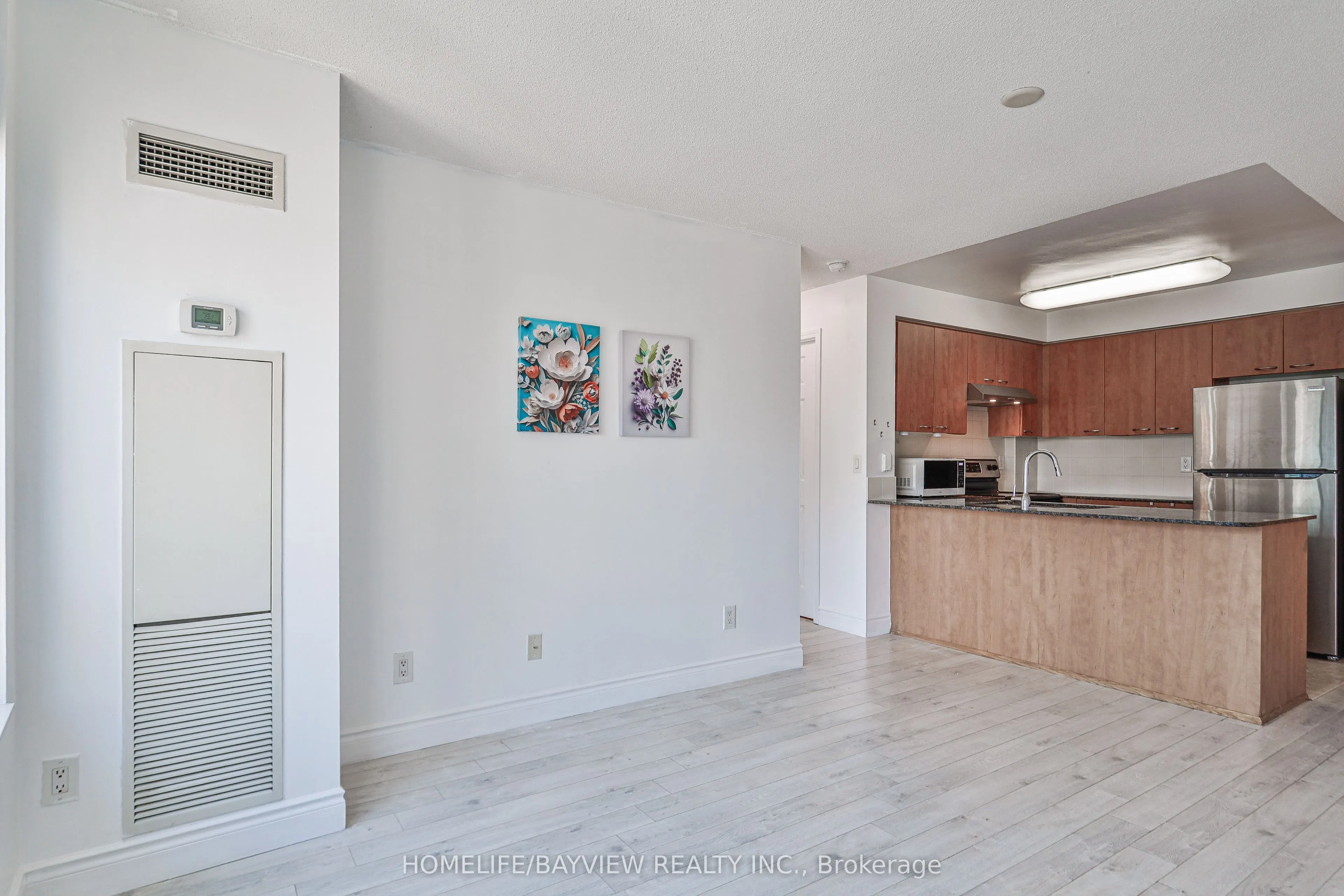 503 Beecroft Road #LPH08