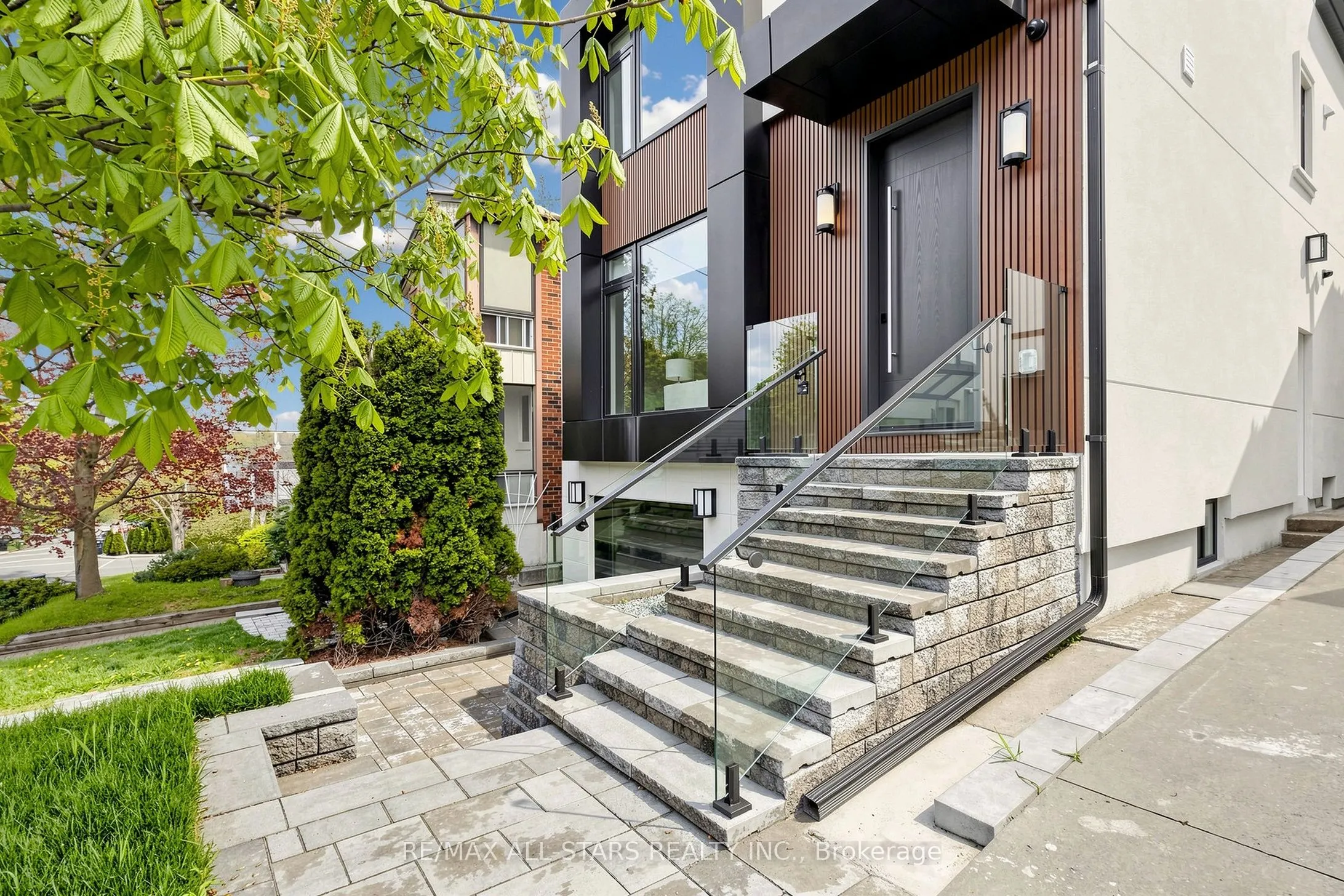 127 Banff Road