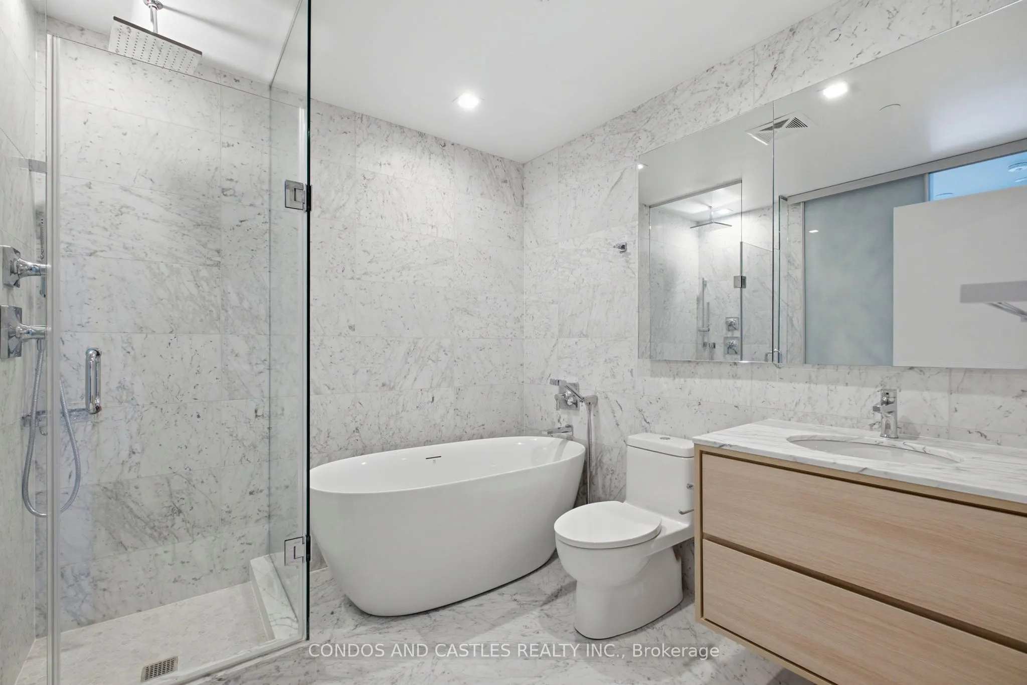 29 Green Trail Court #2012