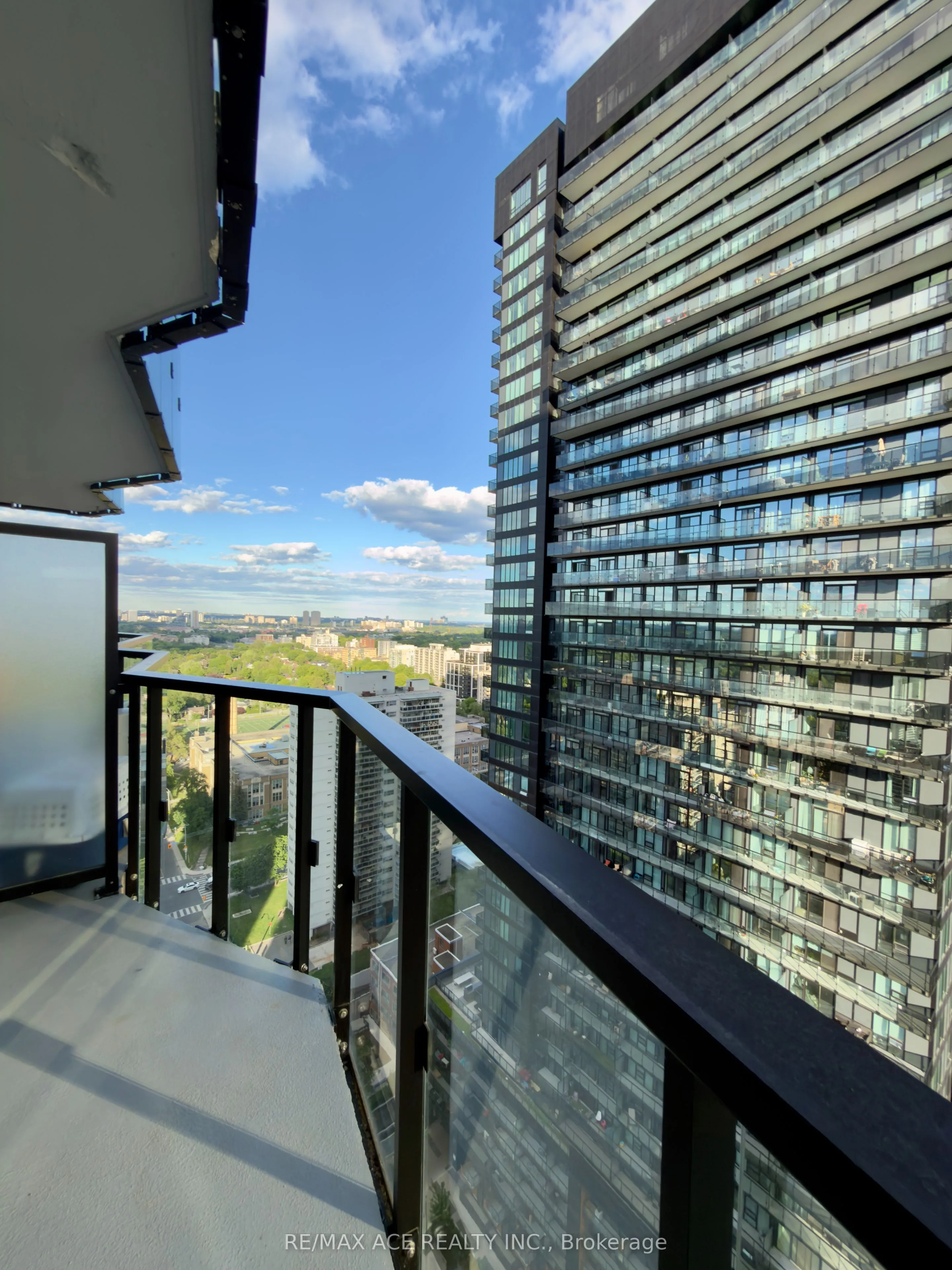 110 Broadway Avenue #2213