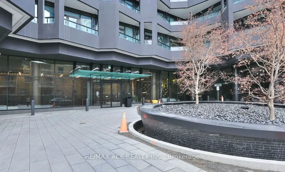 110 Broadway Avenue #2213