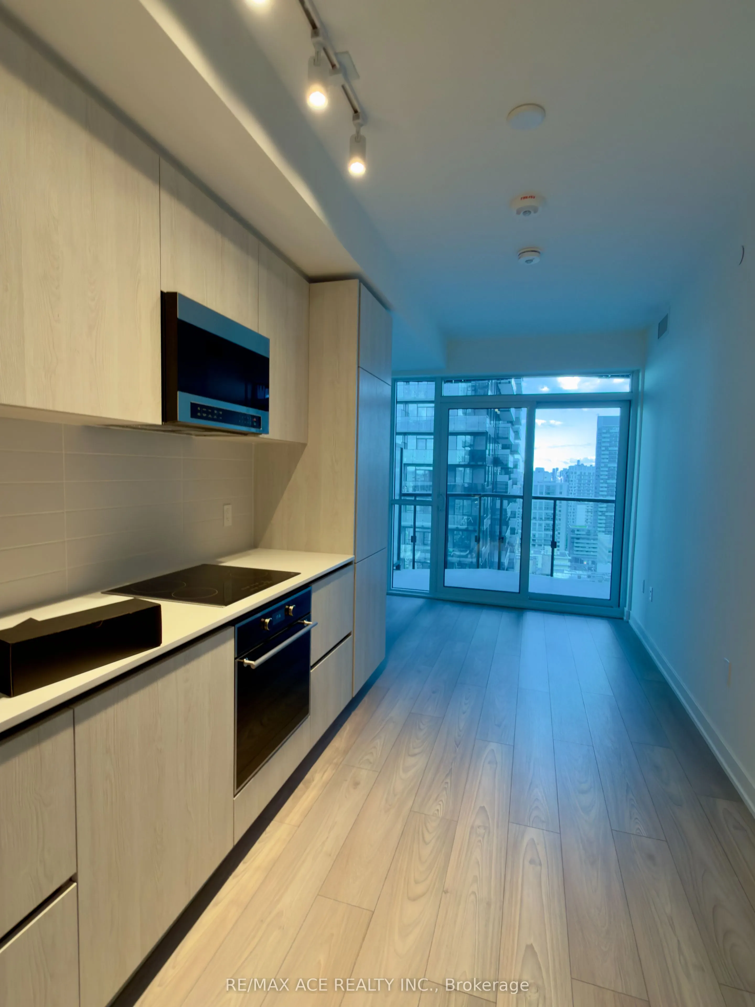 110 Broadway Avenue #2213
