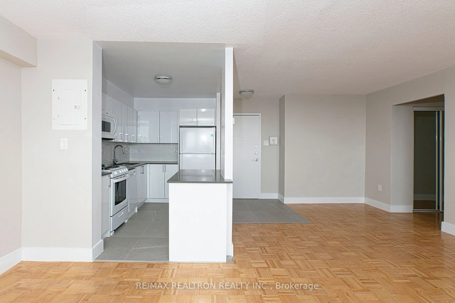 666 Spadina Avenue #1611