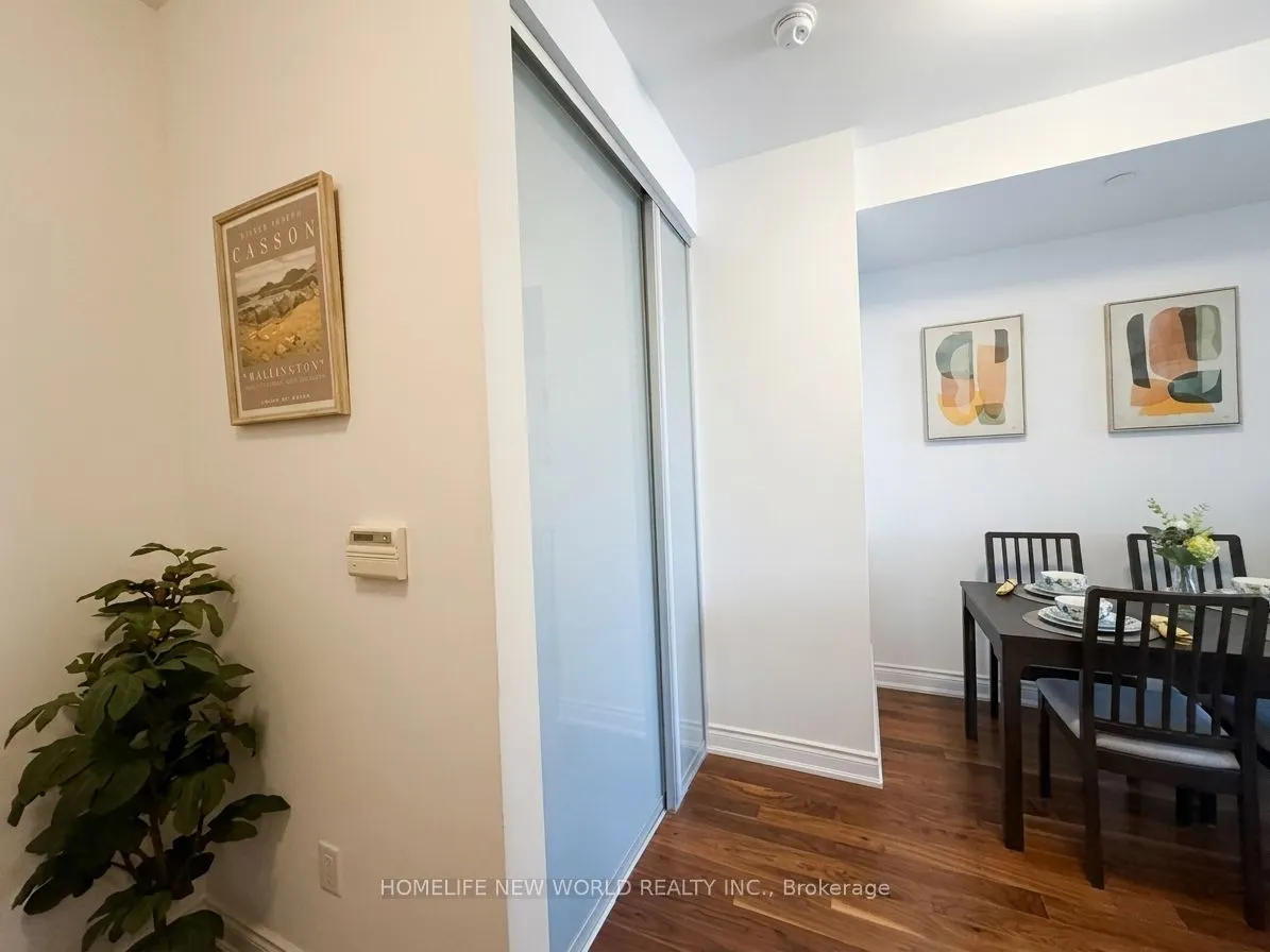 388 Yonge Street #6101