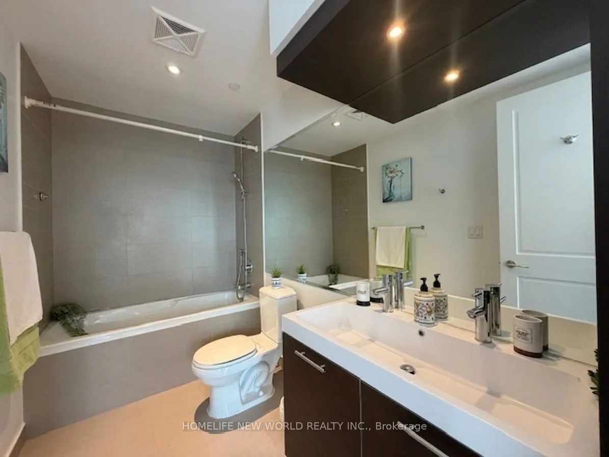 388 Yonge Street #6101