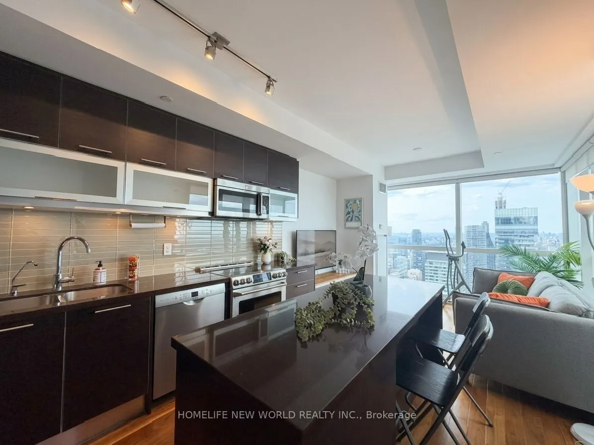 388 Yonge Street #6101