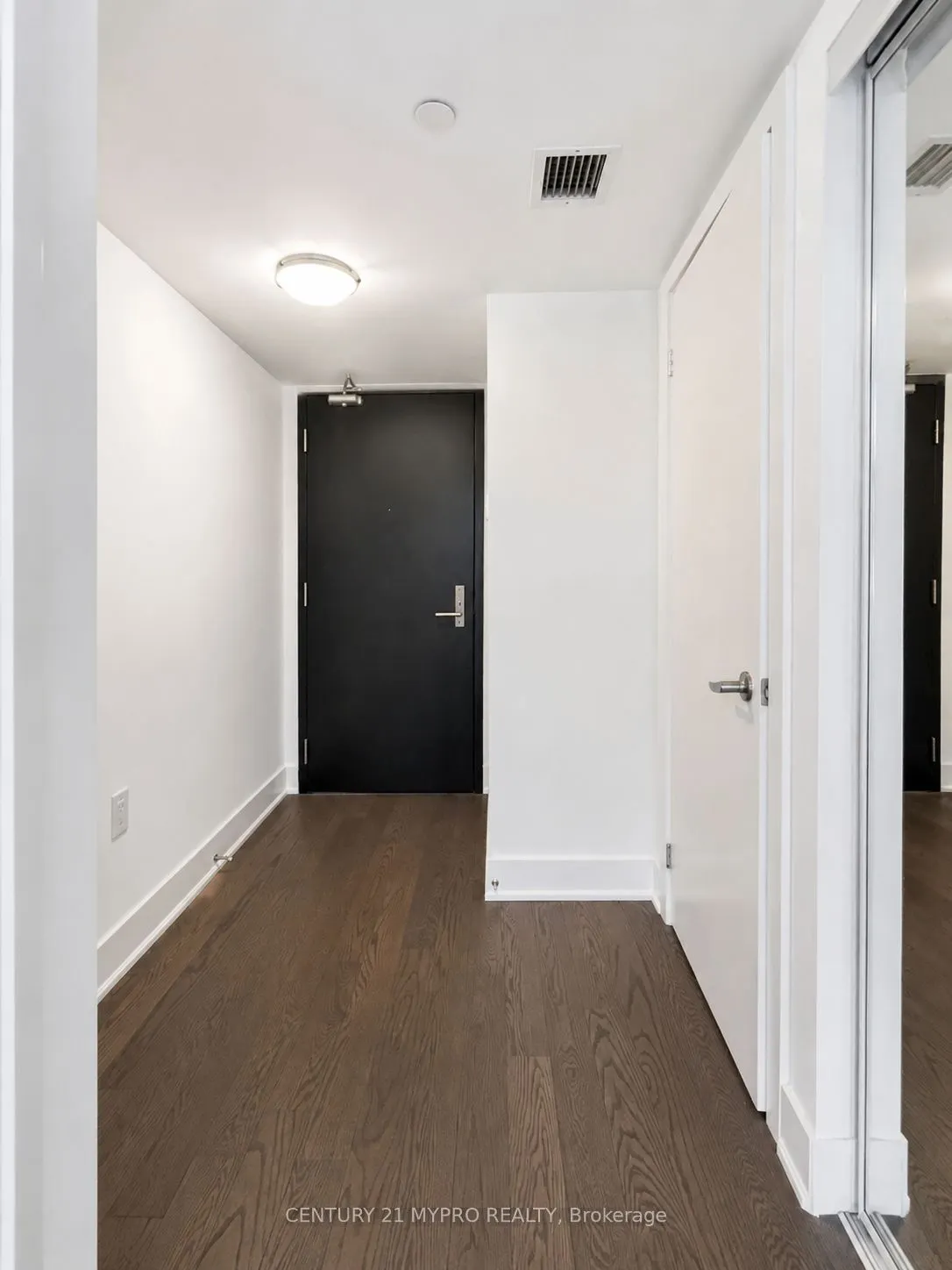 955 Bay Street #2707