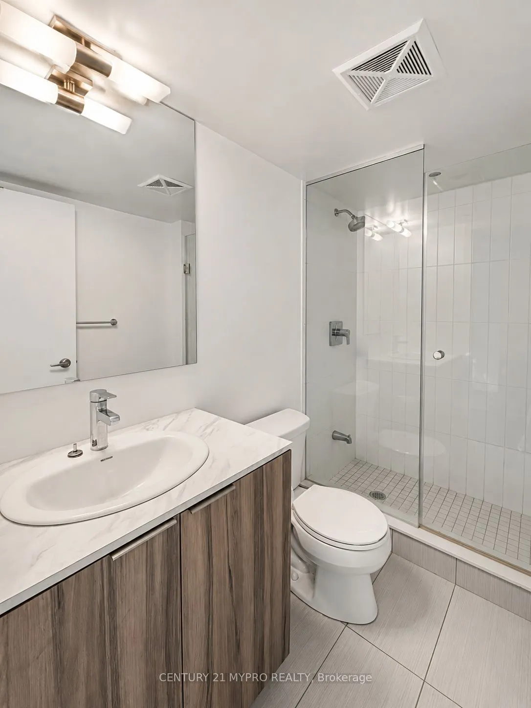 955 Bay Street #2707