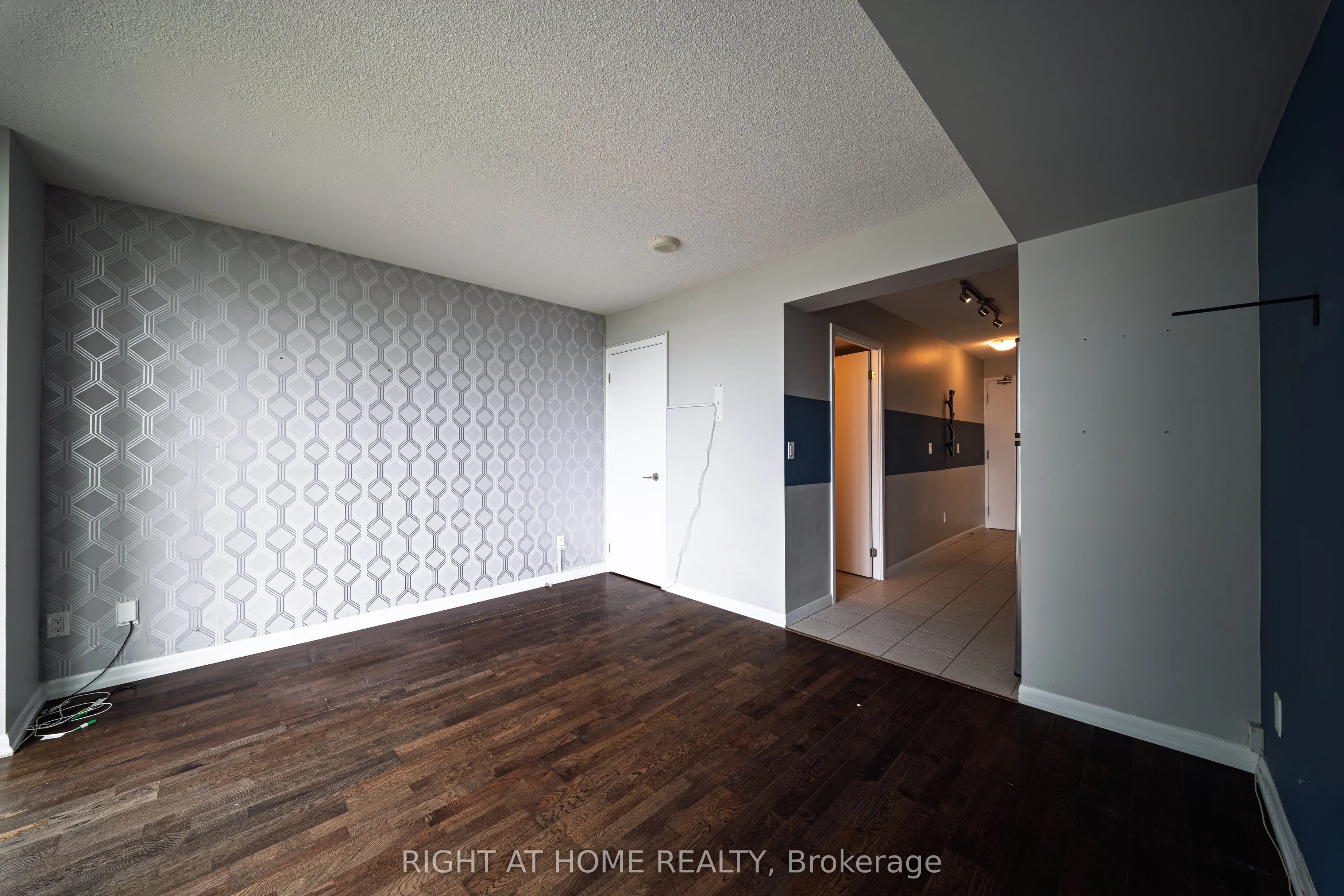 215 Fort York Boulevard #1206