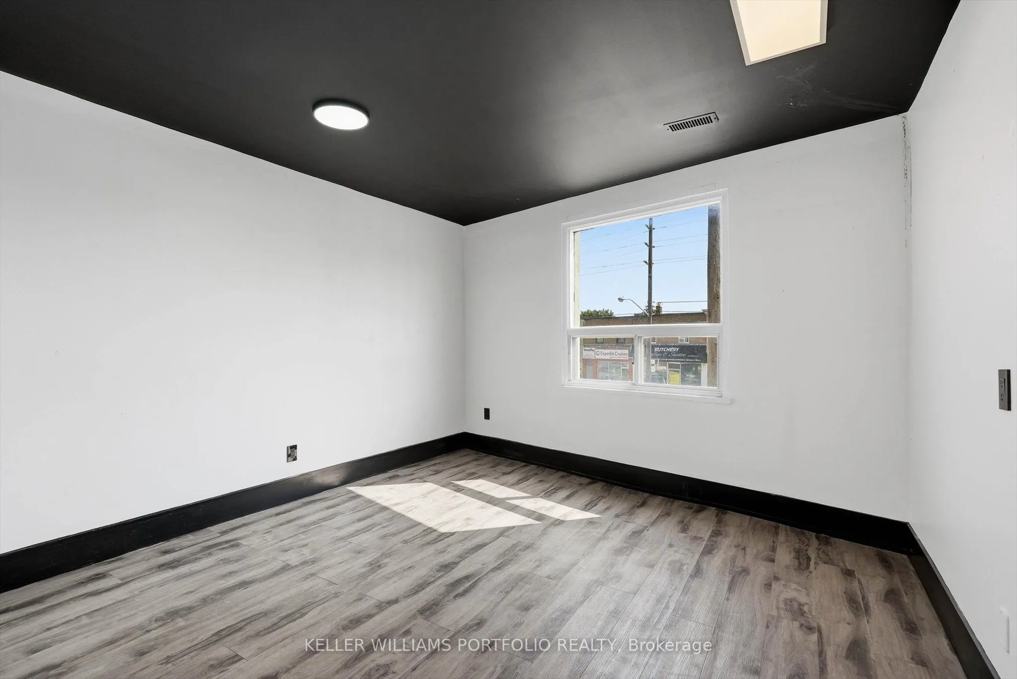 1896 Avenue Road #201