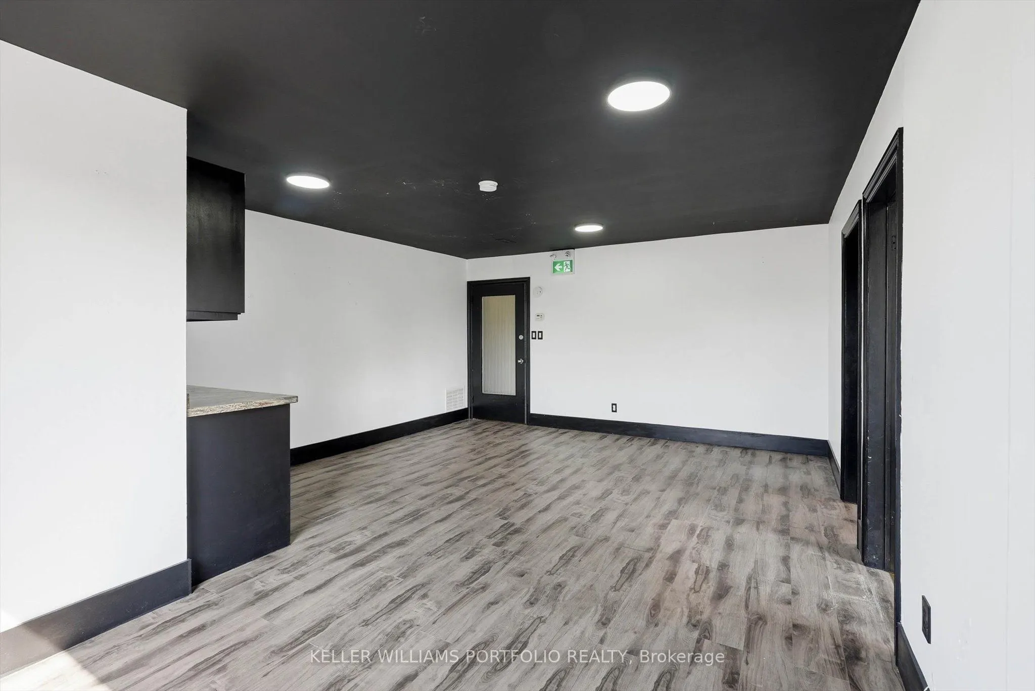 1896 Avenue Road #201