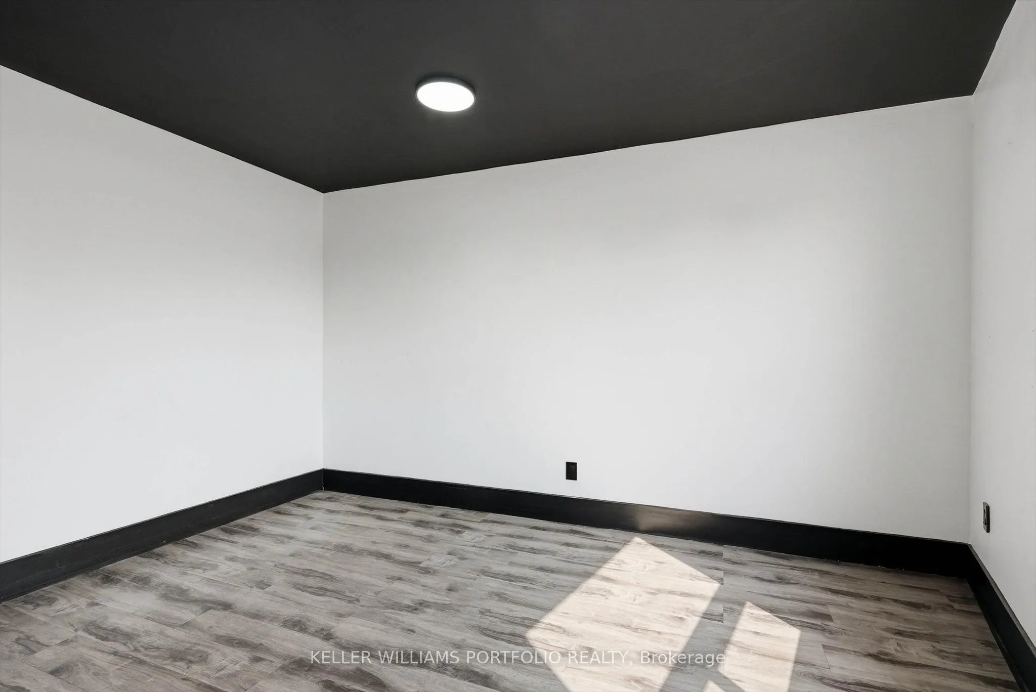 1896 Avenue Road #201