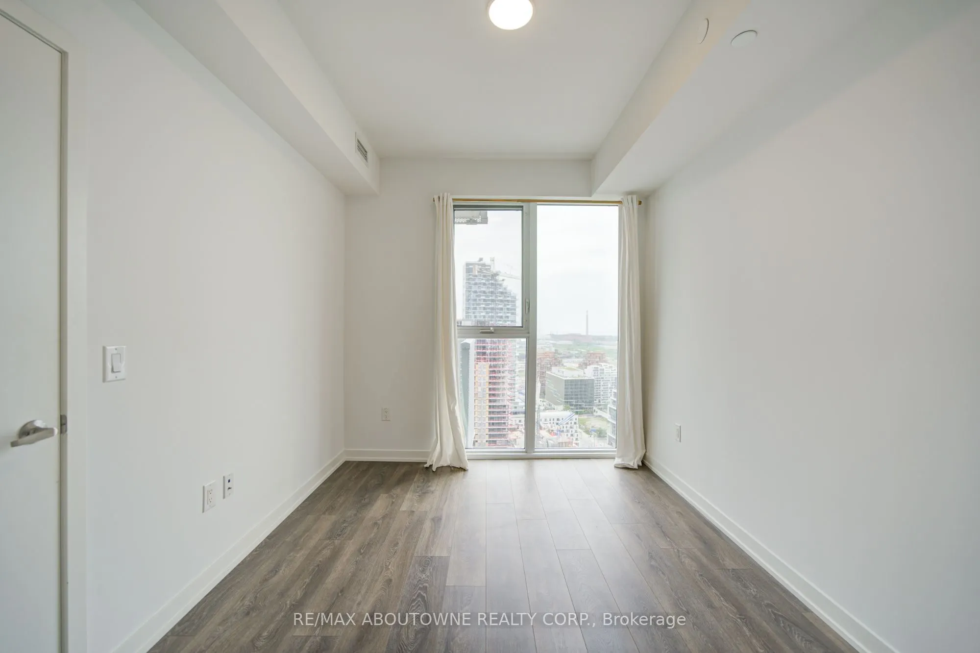 20 Richardson Street #3102