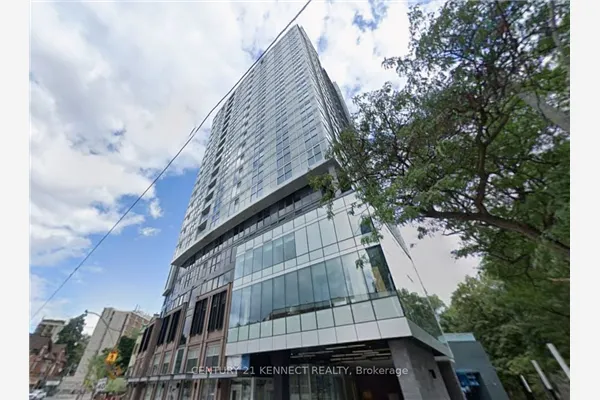 219 Dundas Street E