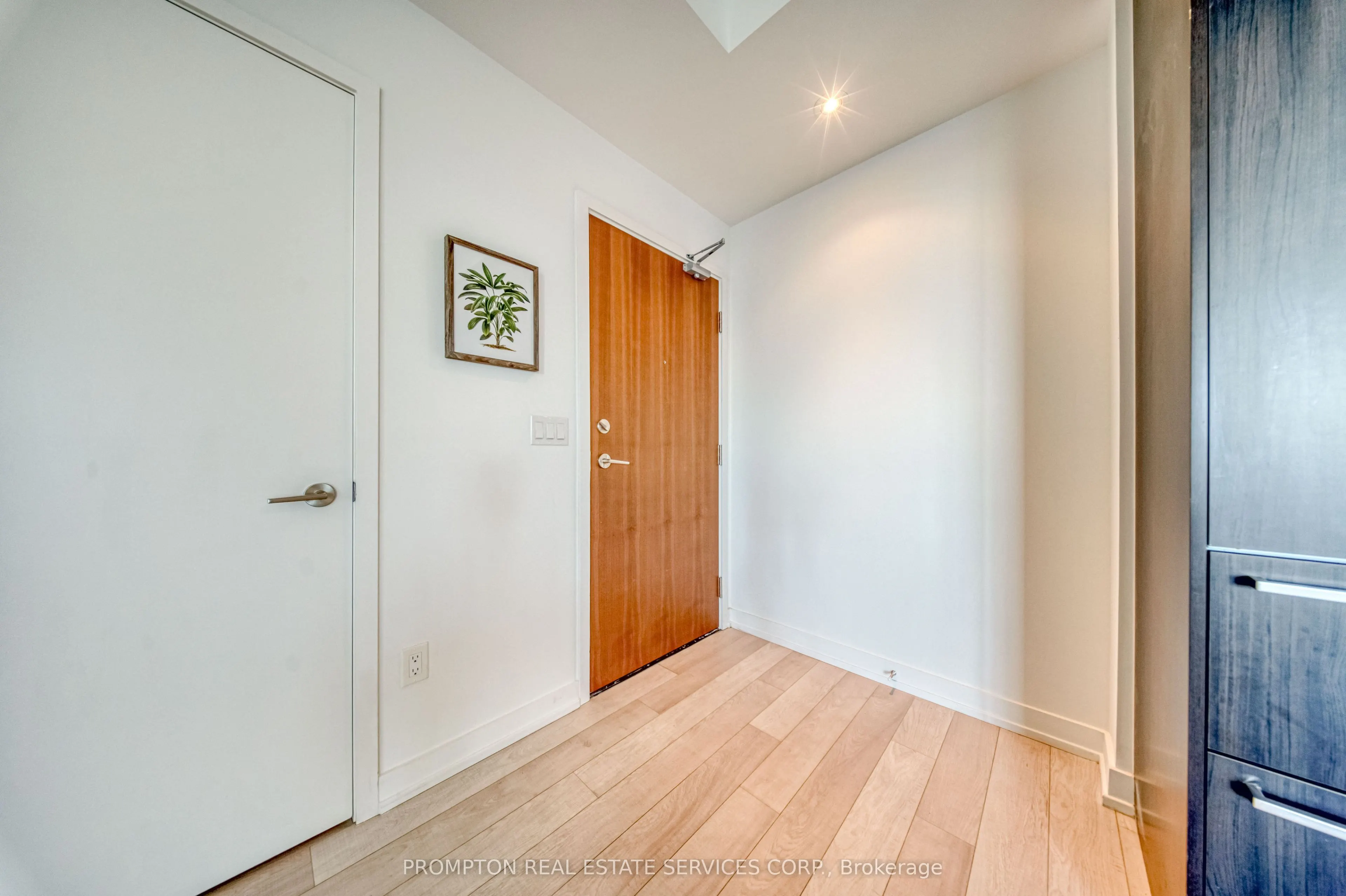 115 Mcmahon Drive #2511