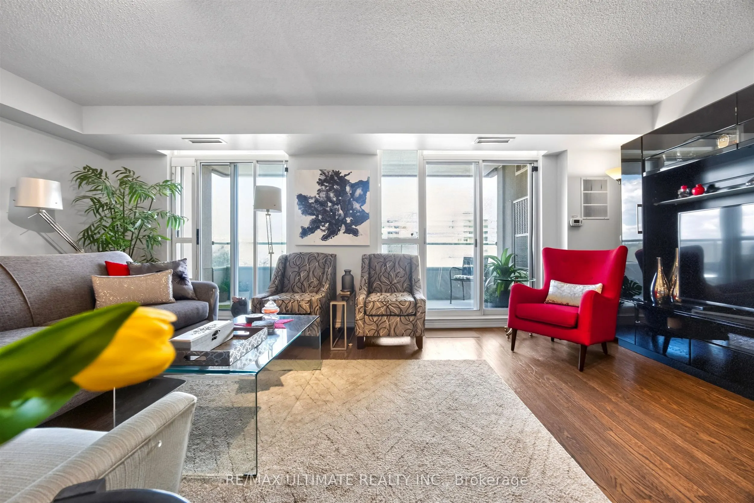 8 Covington Road #808