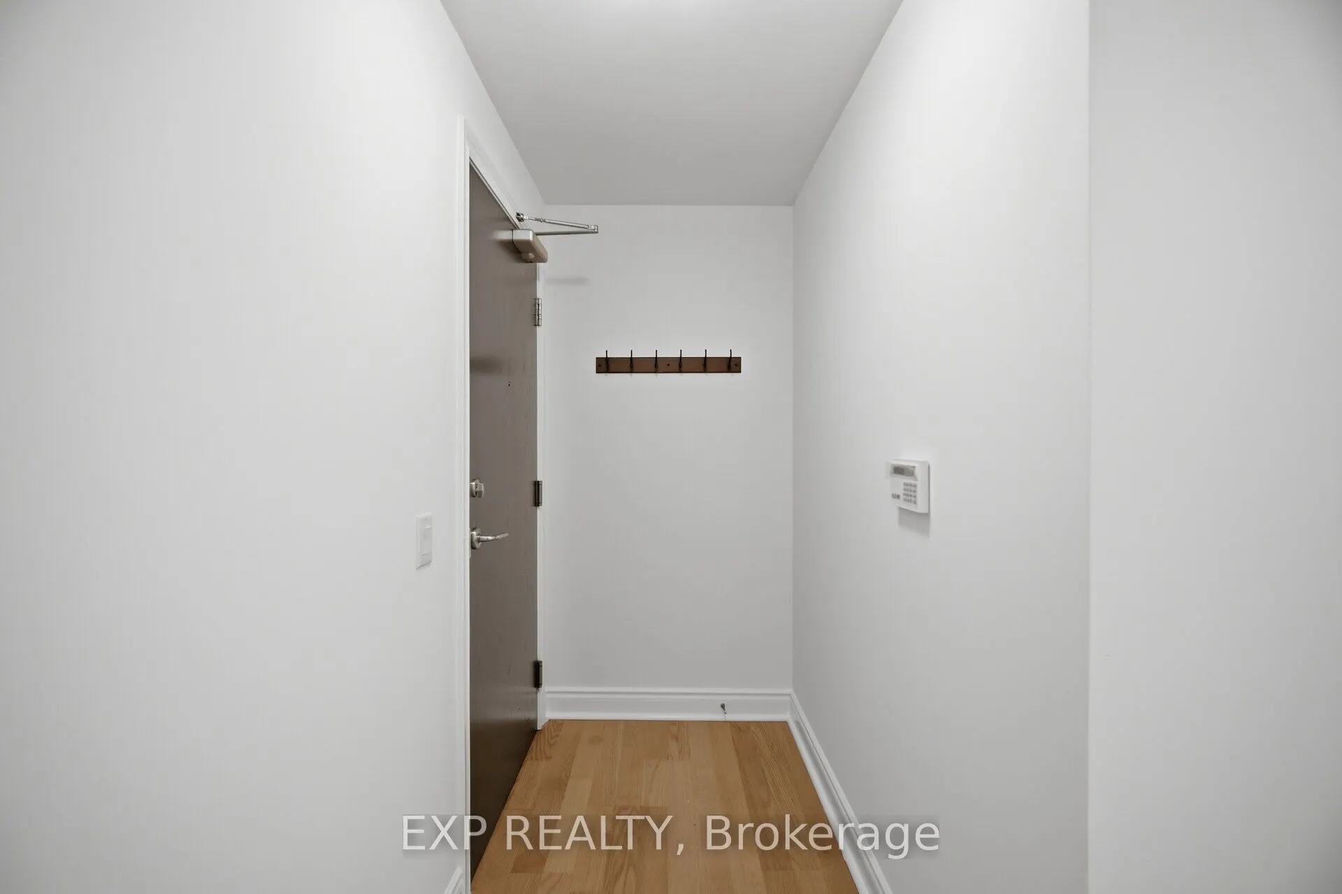 1103 Leslie Street #1103
