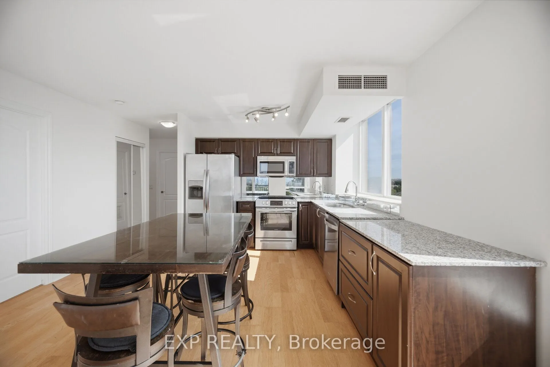 1103 Leslie Street #1103