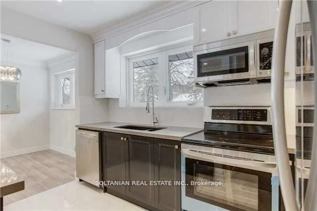 44 Tremont Crescent