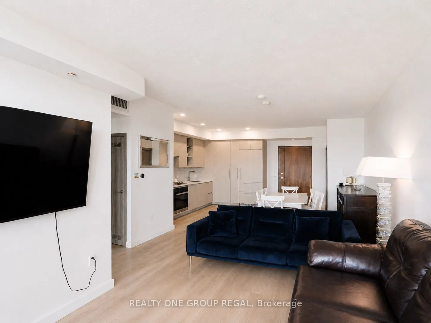 85 McMahon Drive #3708