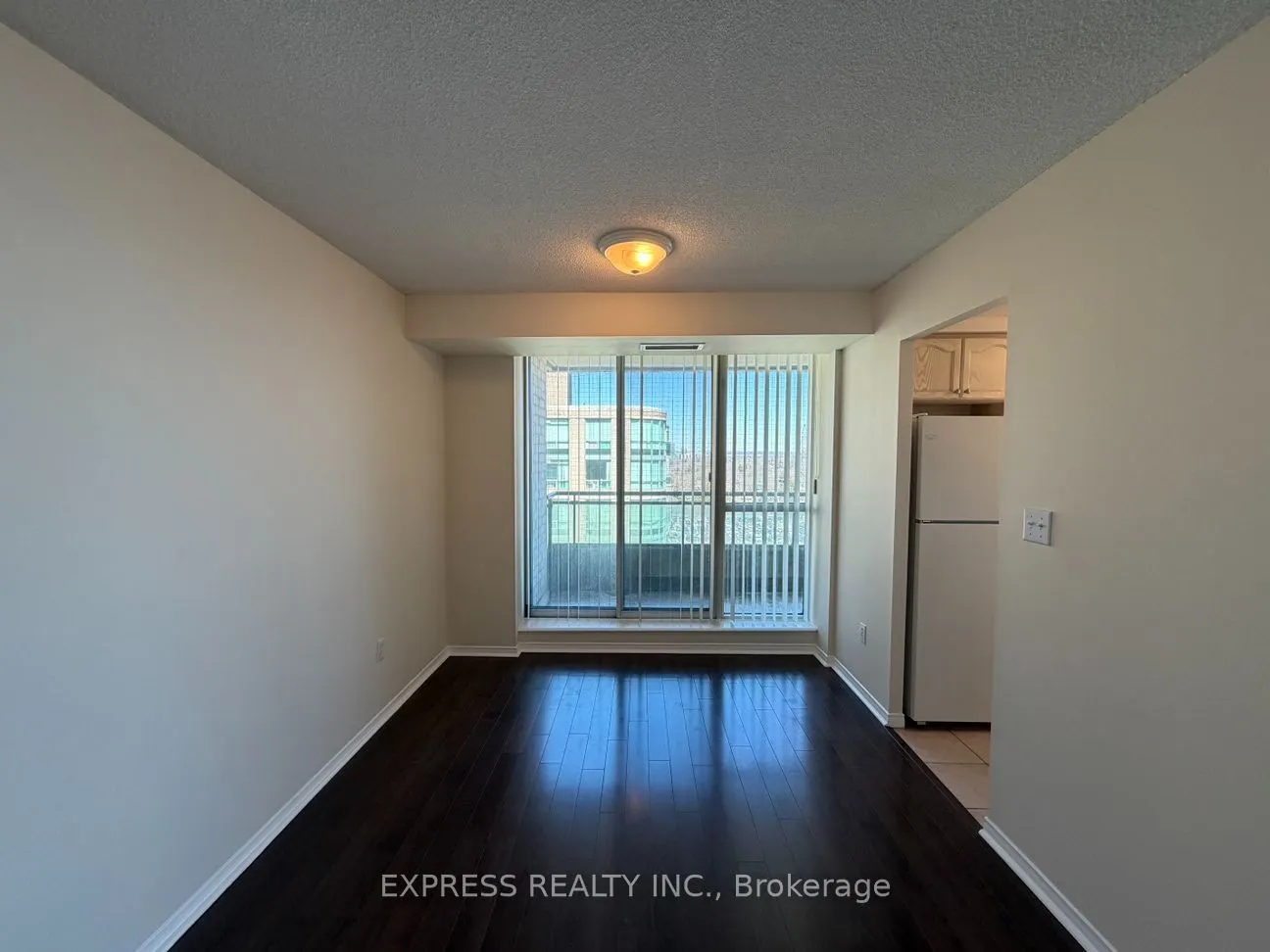 39 Pemberton Avenue #LPH07