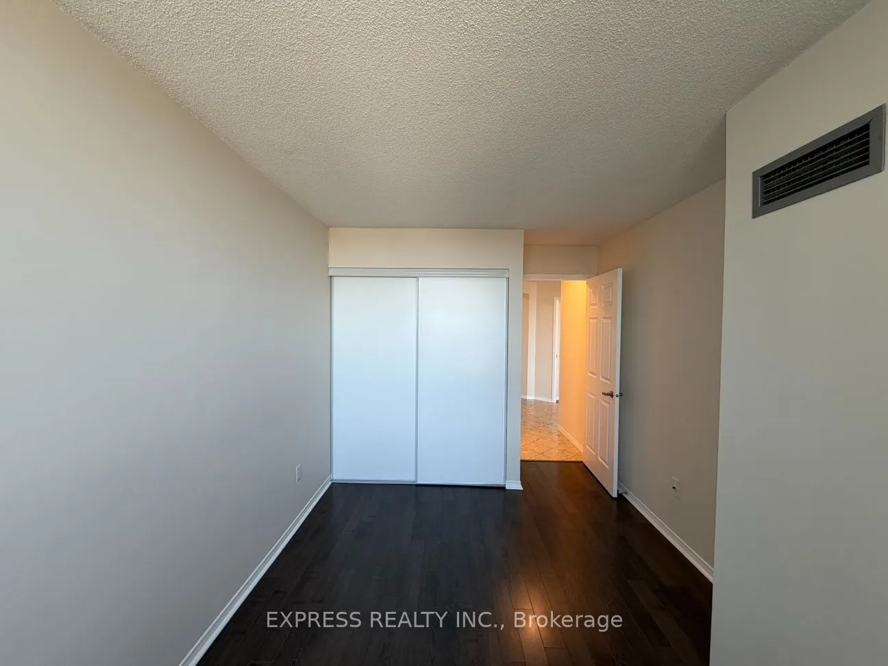 39 Pemberton Avenue #LPH07