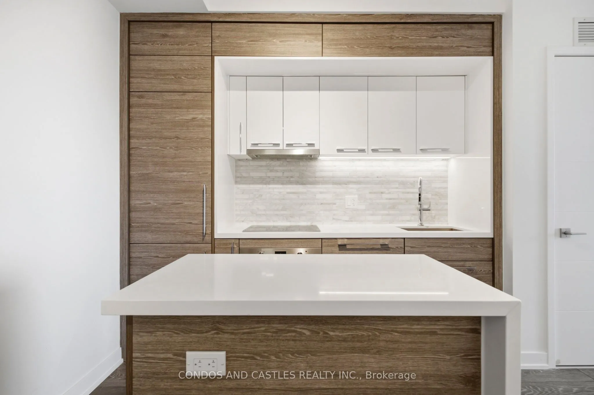 29 Green Trail Court #1805