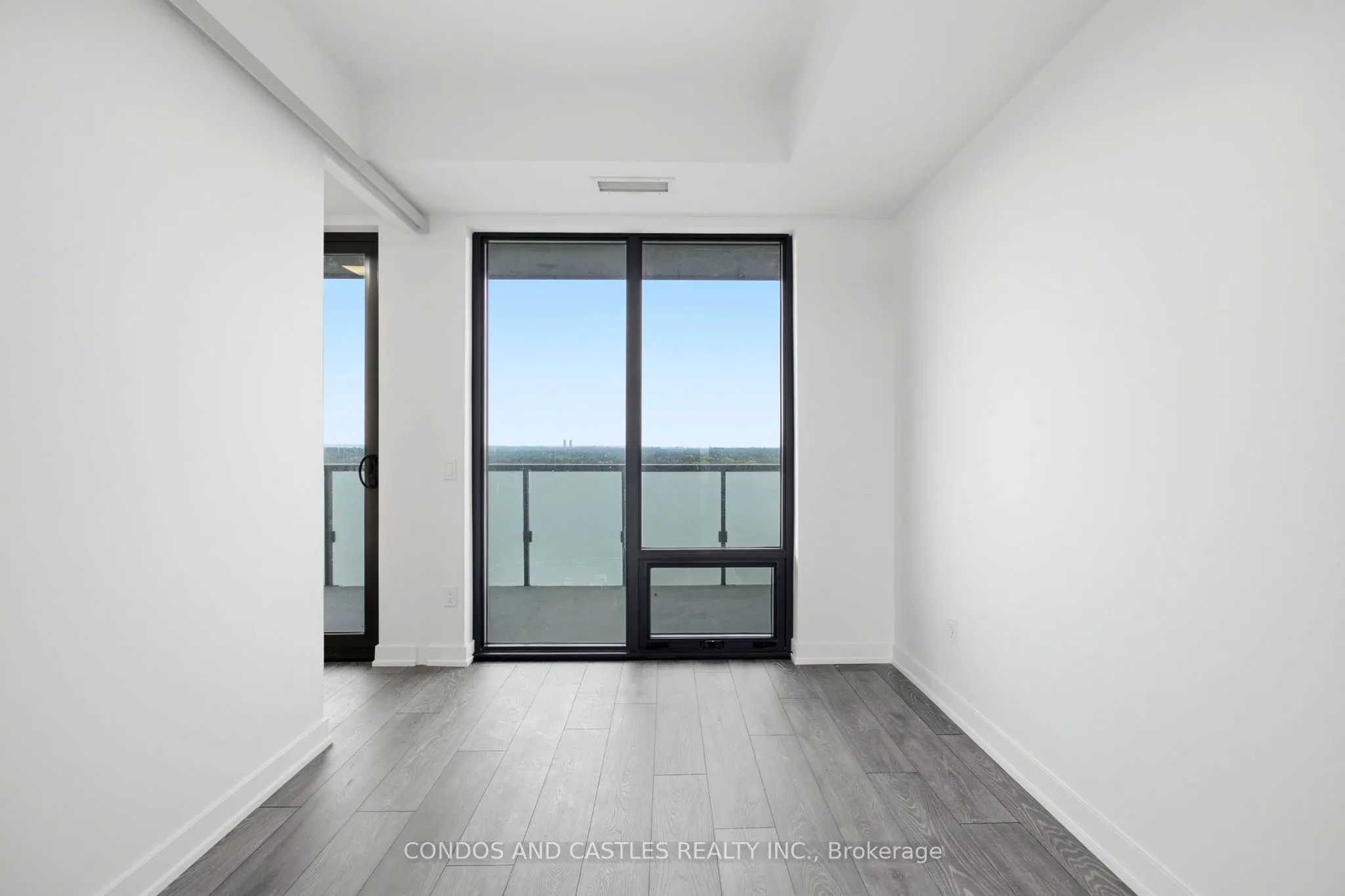 29 Green Trail Court #1805