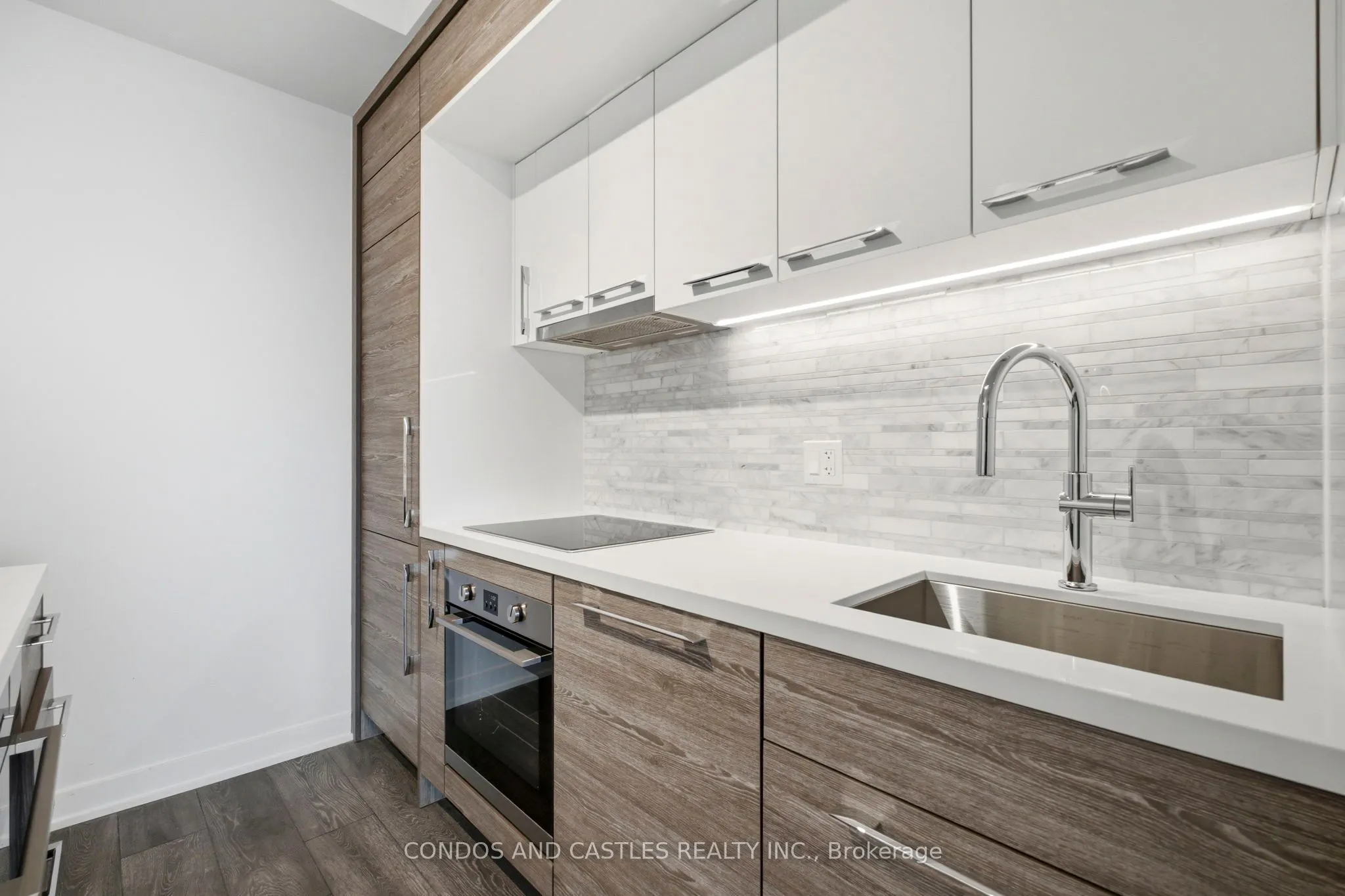 29 Green Trail Court #1805