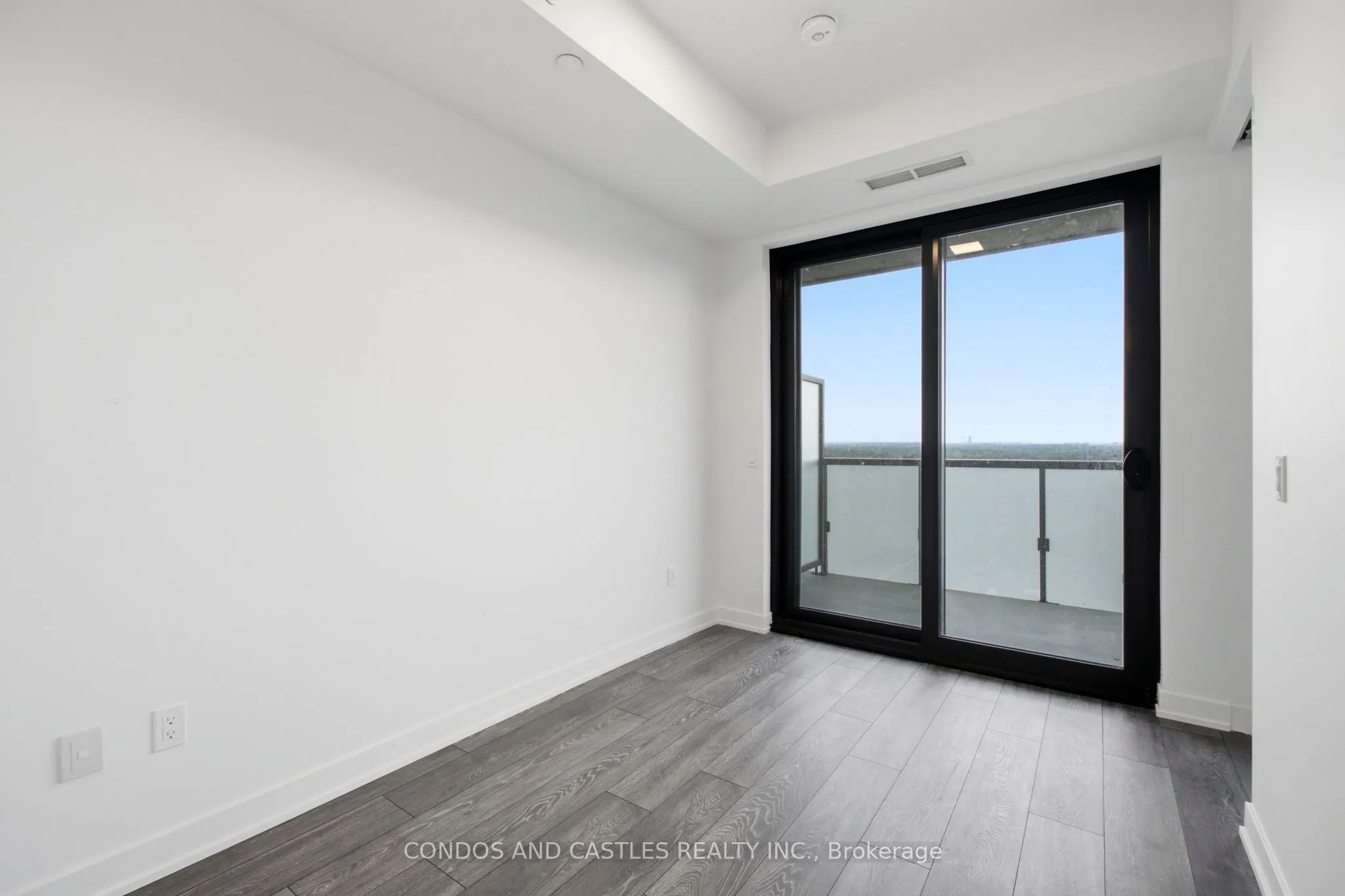 29 Green Trail Court #1805