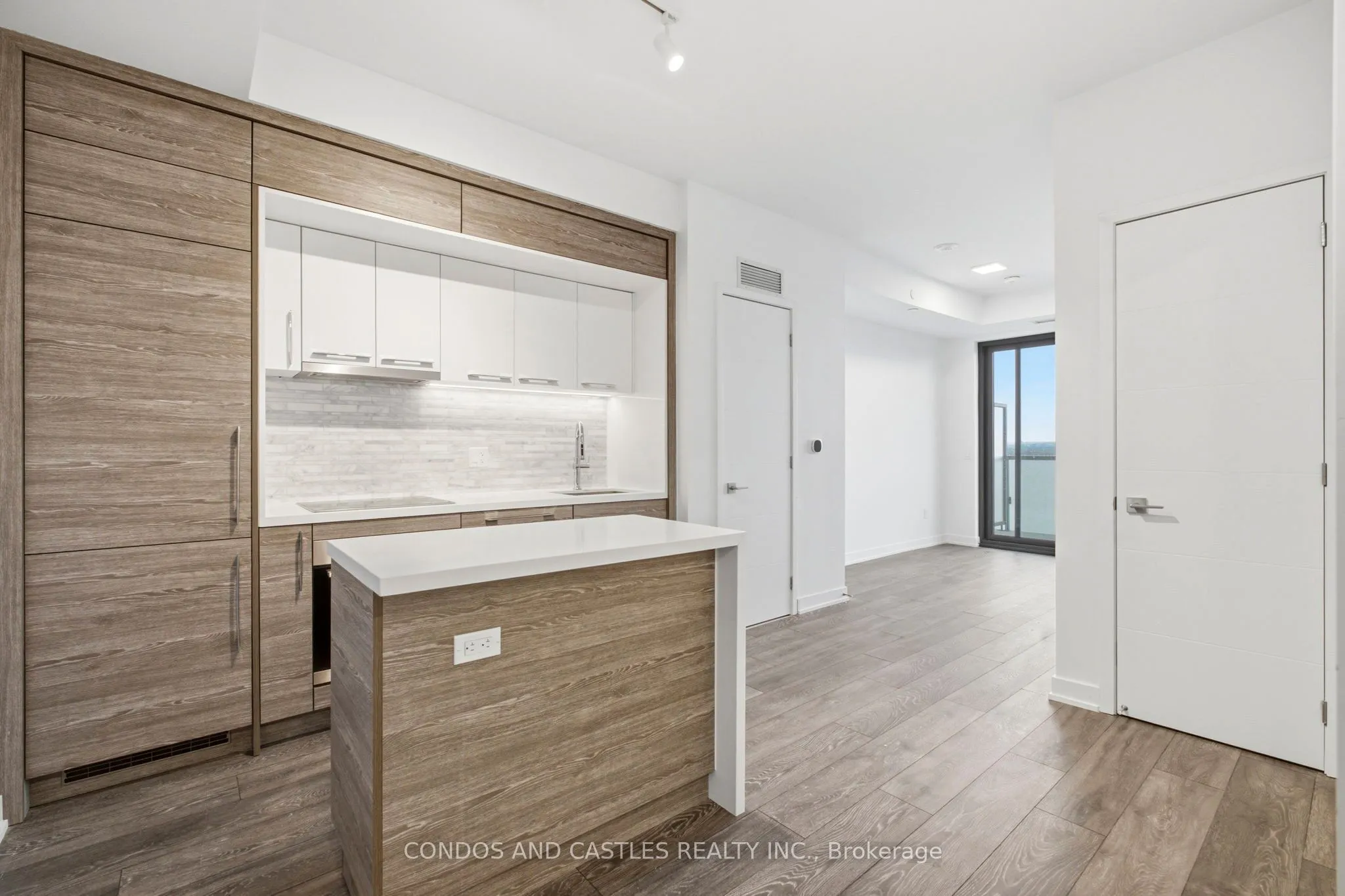 29 Green Trail Court #1805