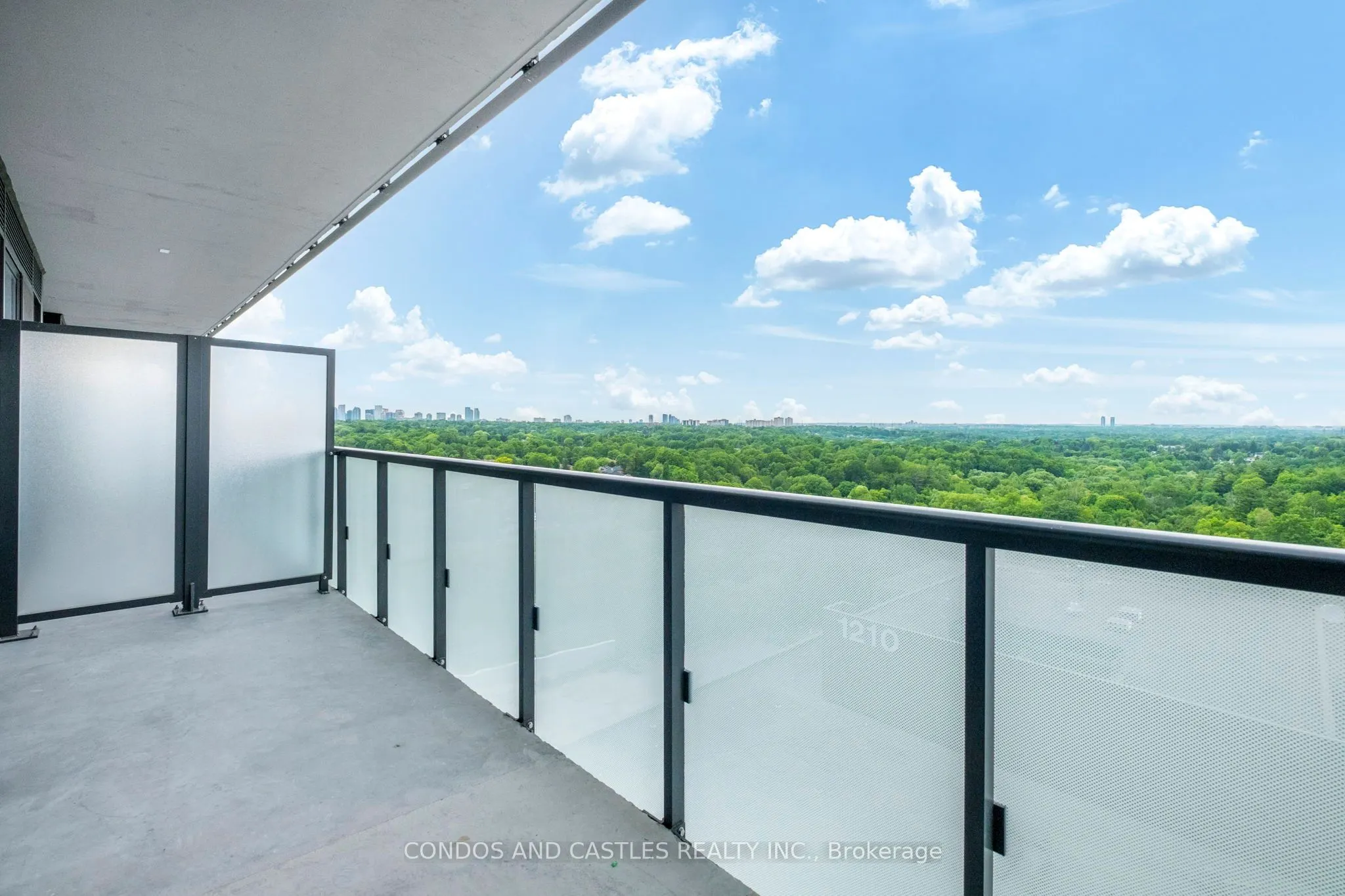 29 Green Trail Court #1805