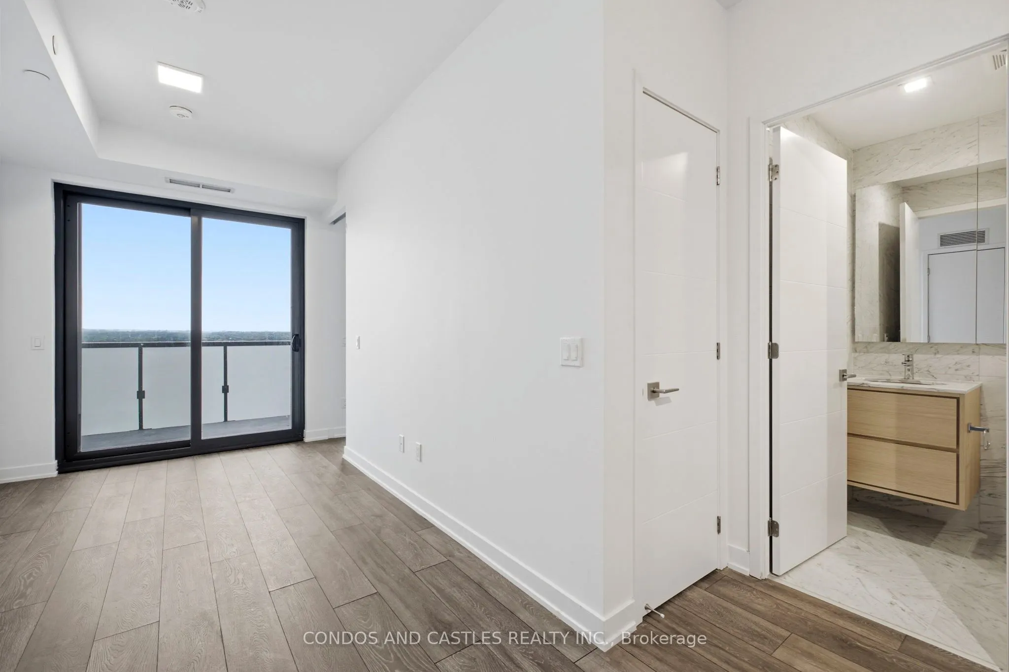 29 Green Trail Court #1805