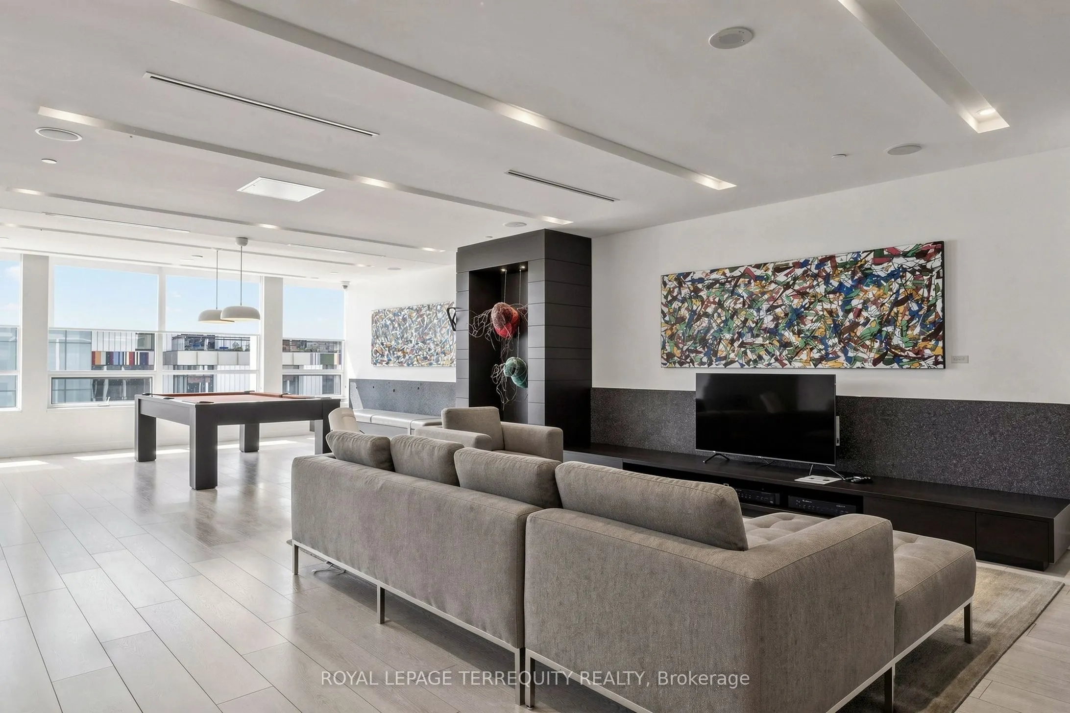 55 Regent Park Boulevard #415