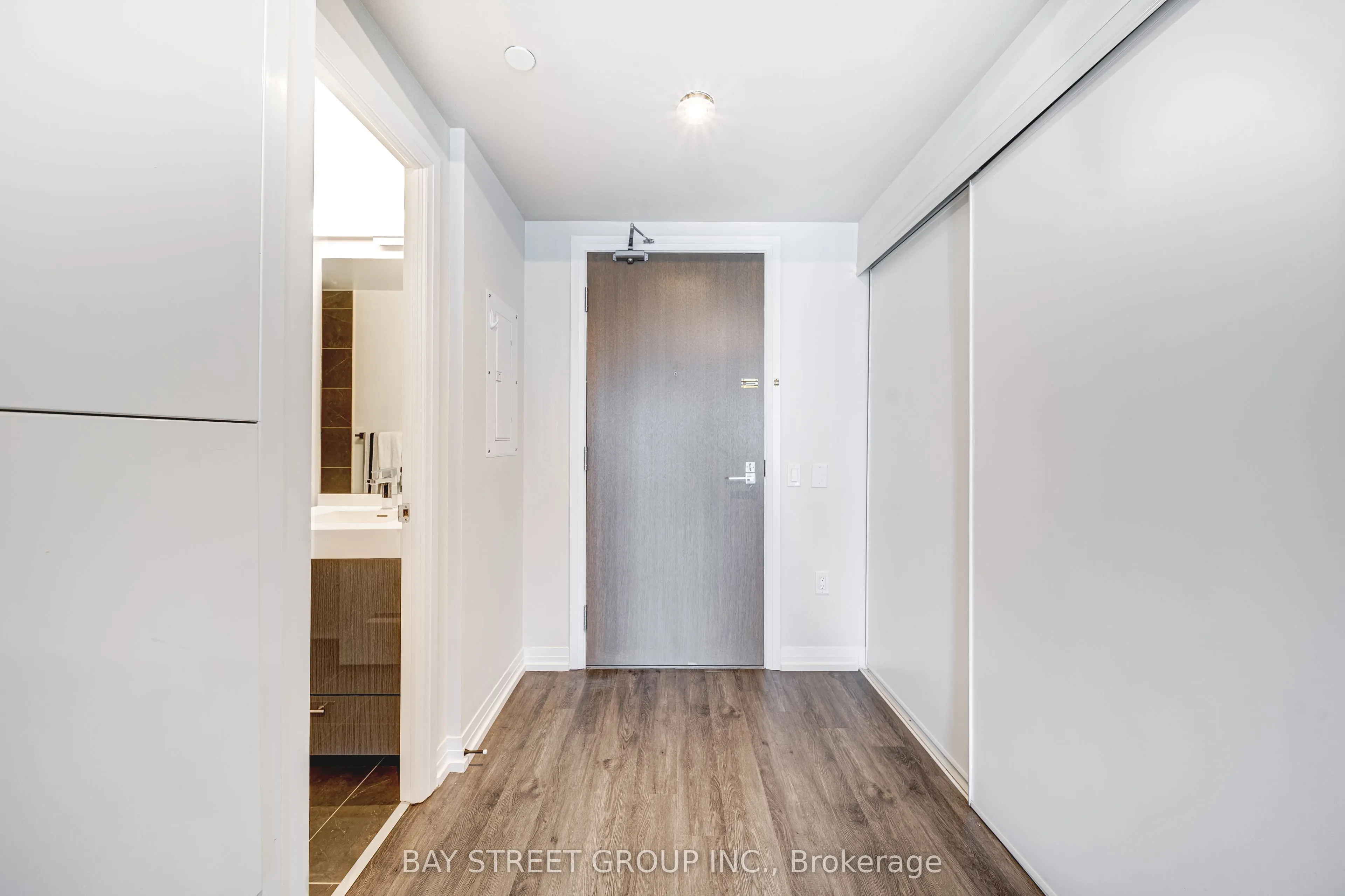 251 Jarvis Street #3809