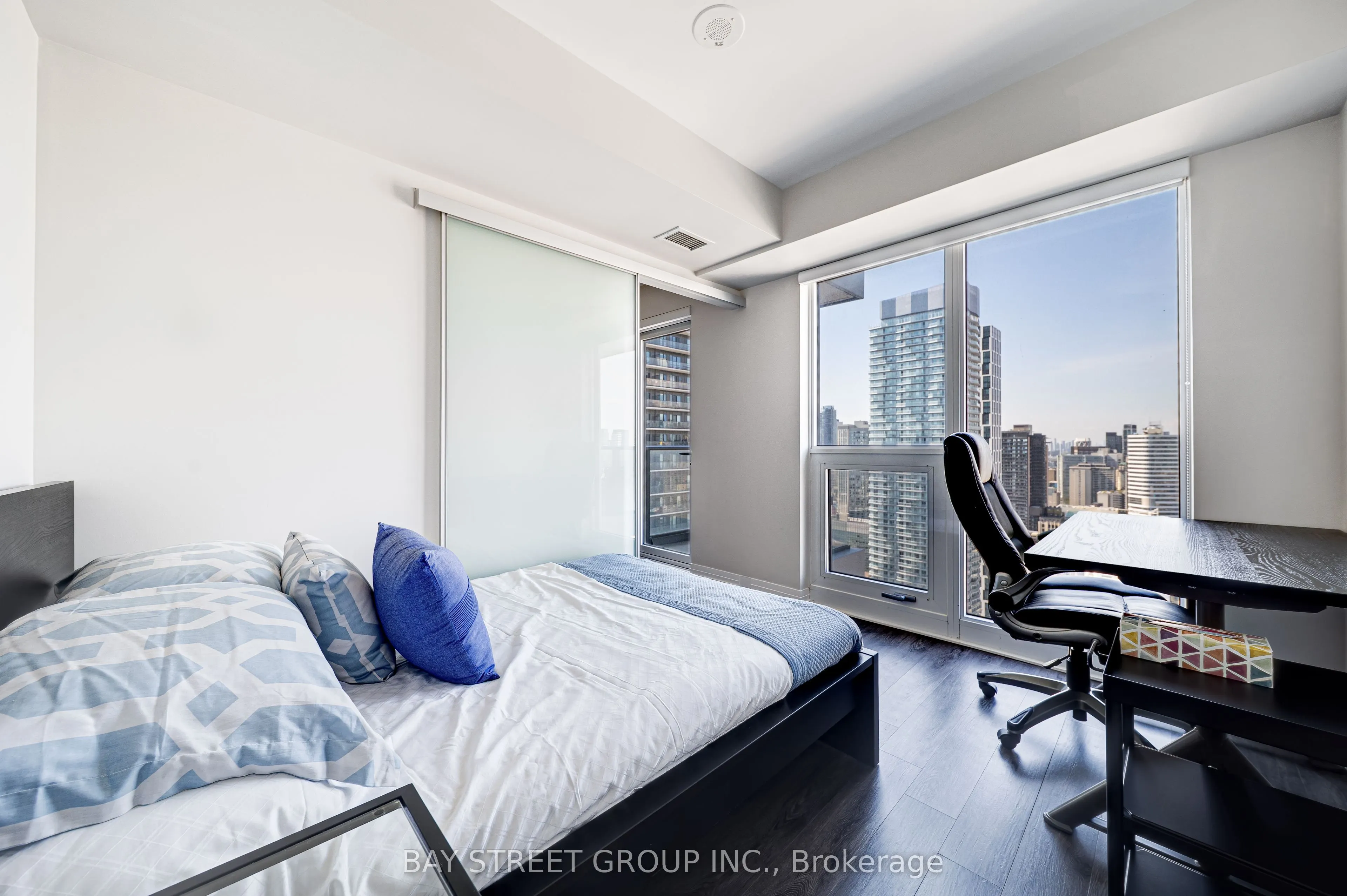 251 Jarvis Street #3809