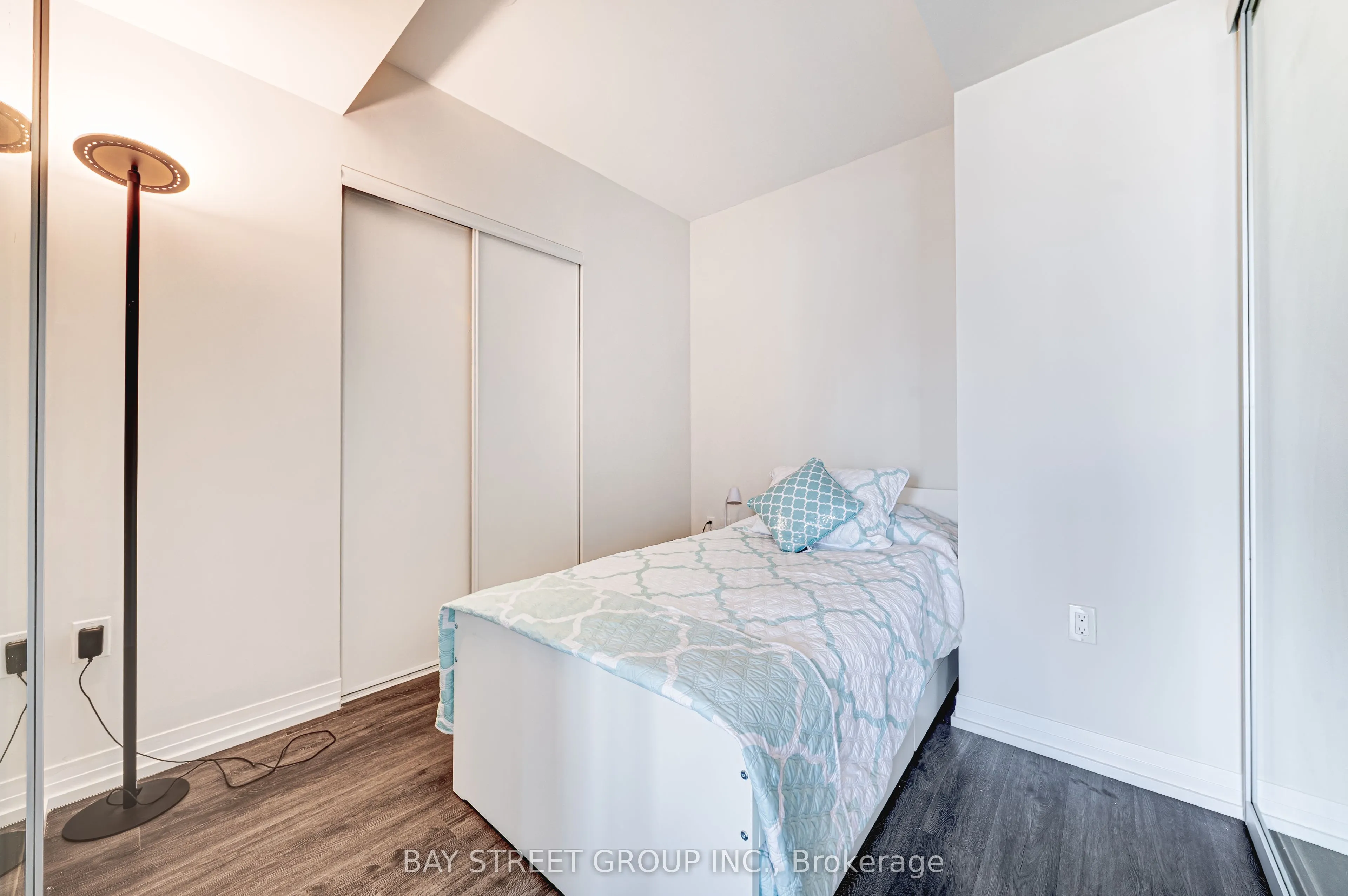 251 Jarvis Street #3809