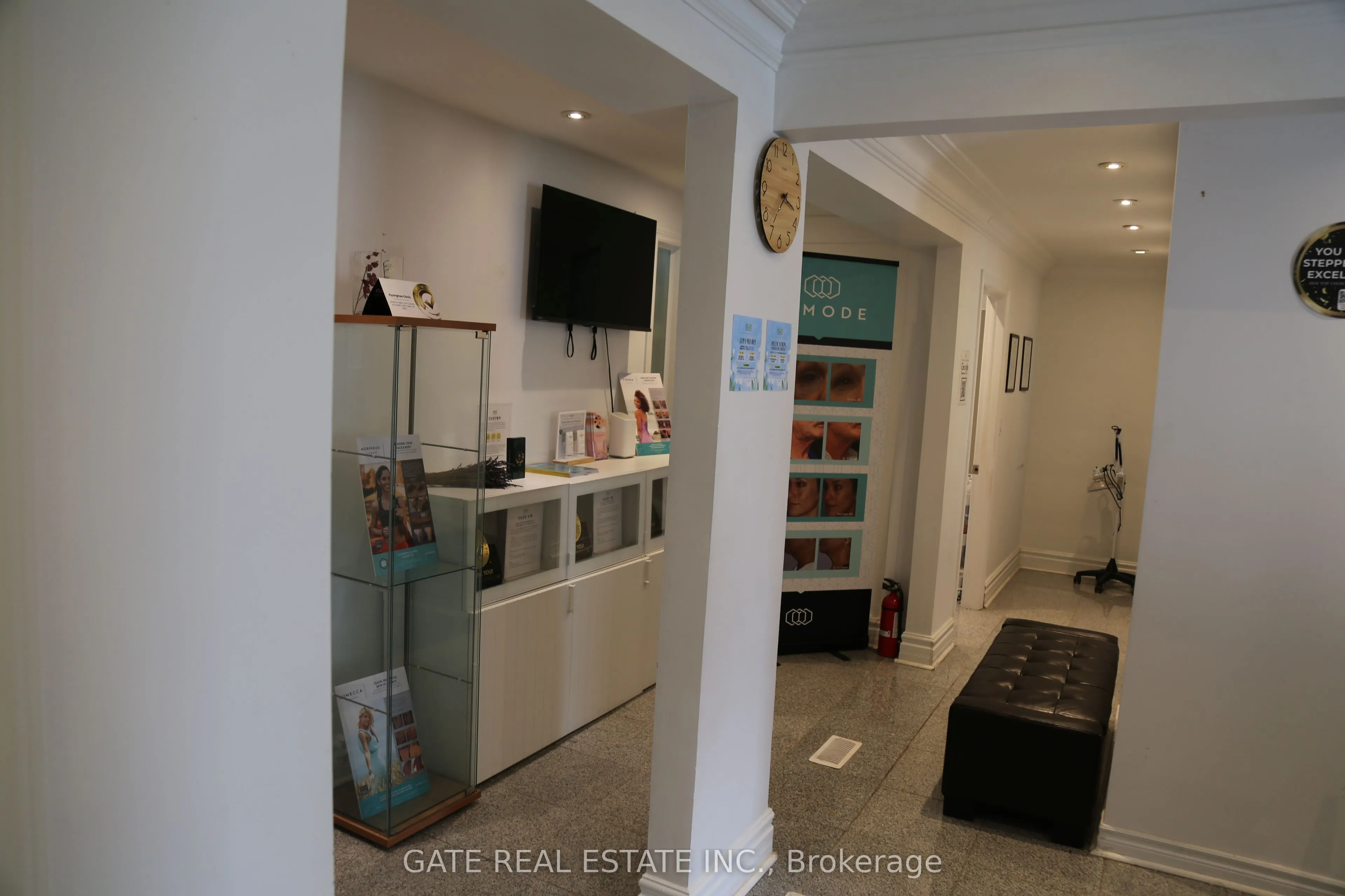 271 Finch Avenue W
