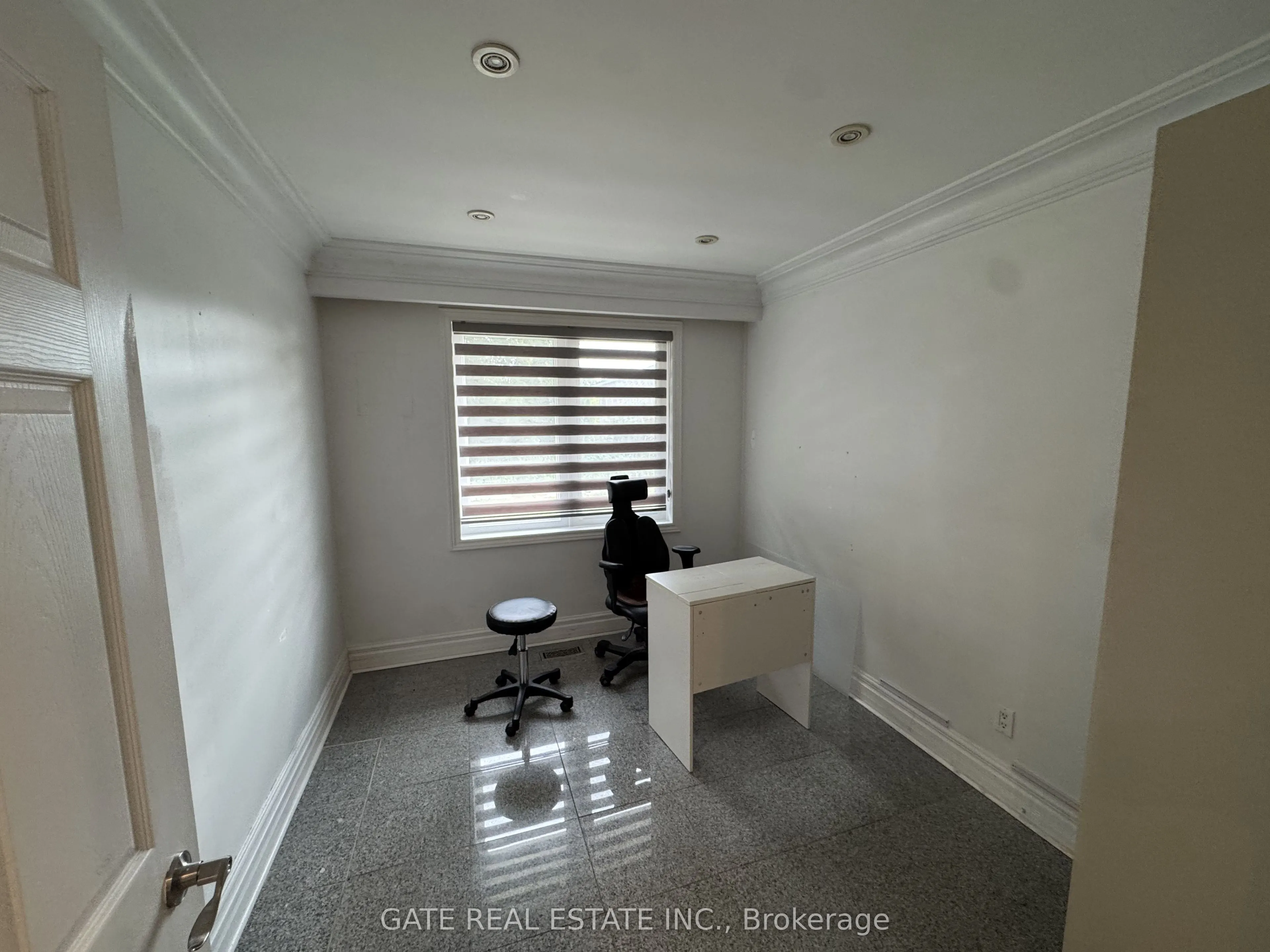 271 Finch Avenue W