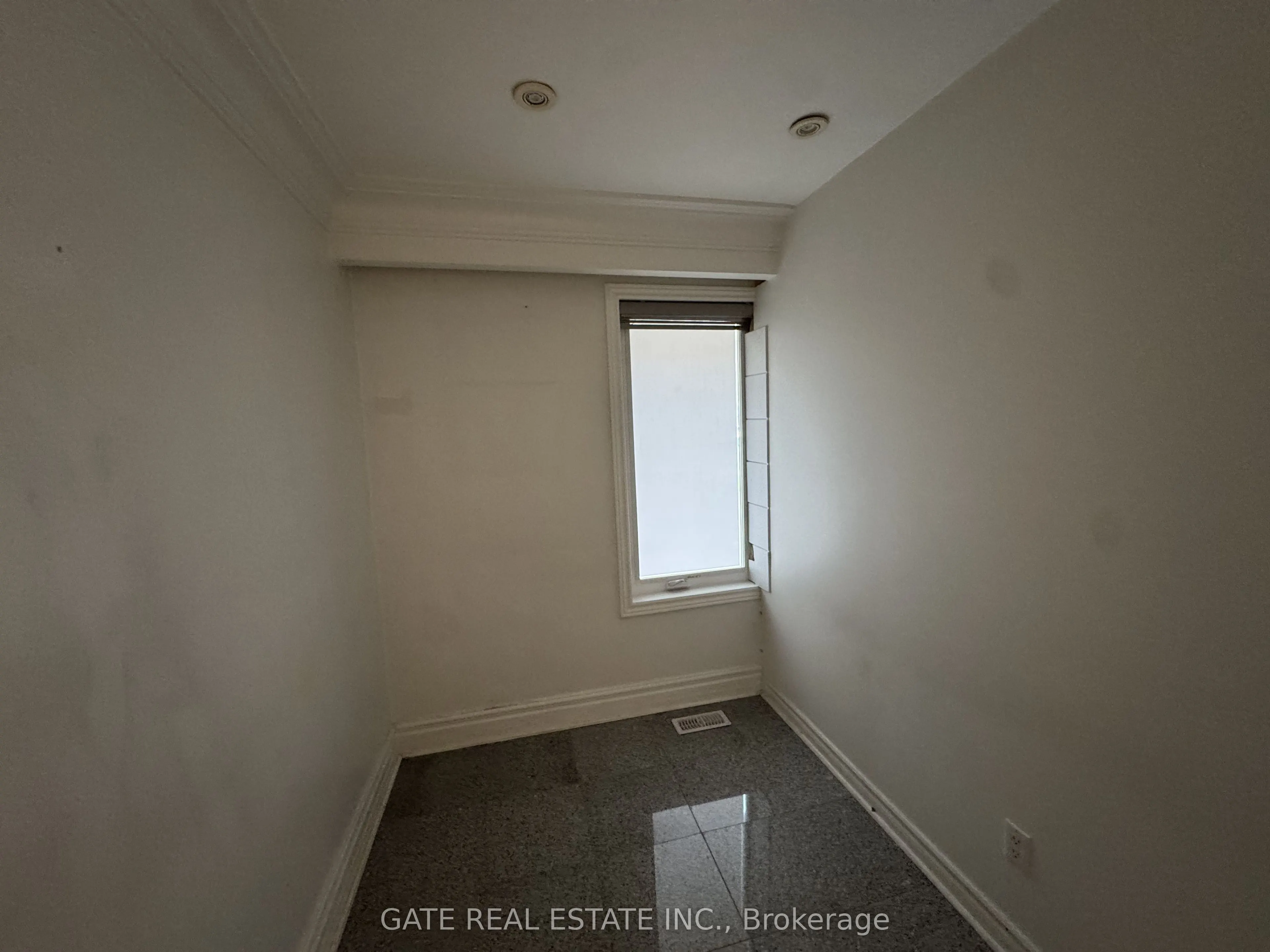 271 Finch Avenue W